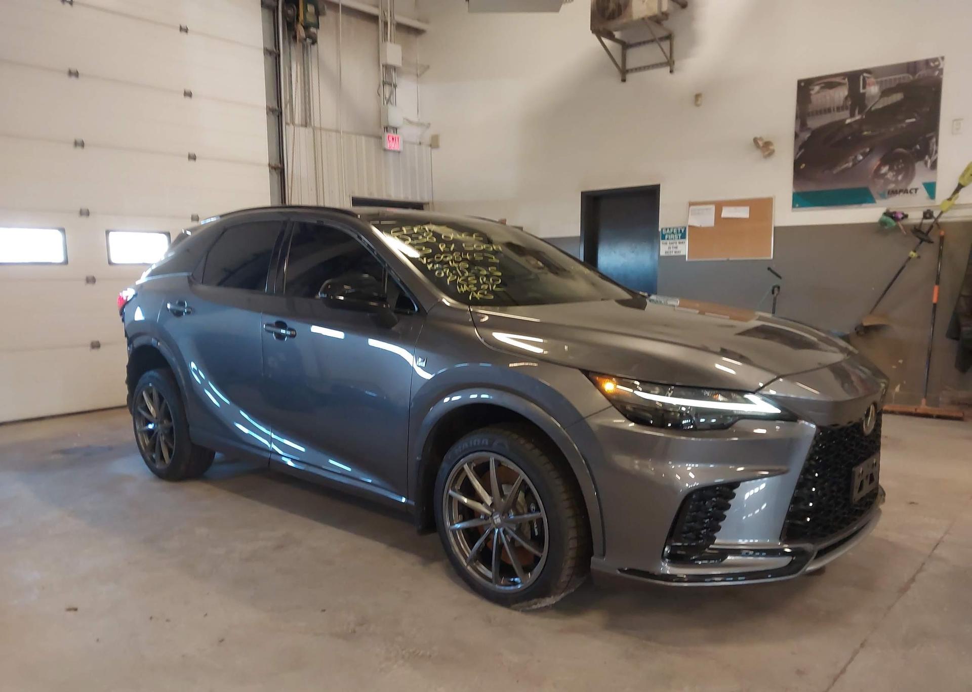 2023 LEXUS RX 500H