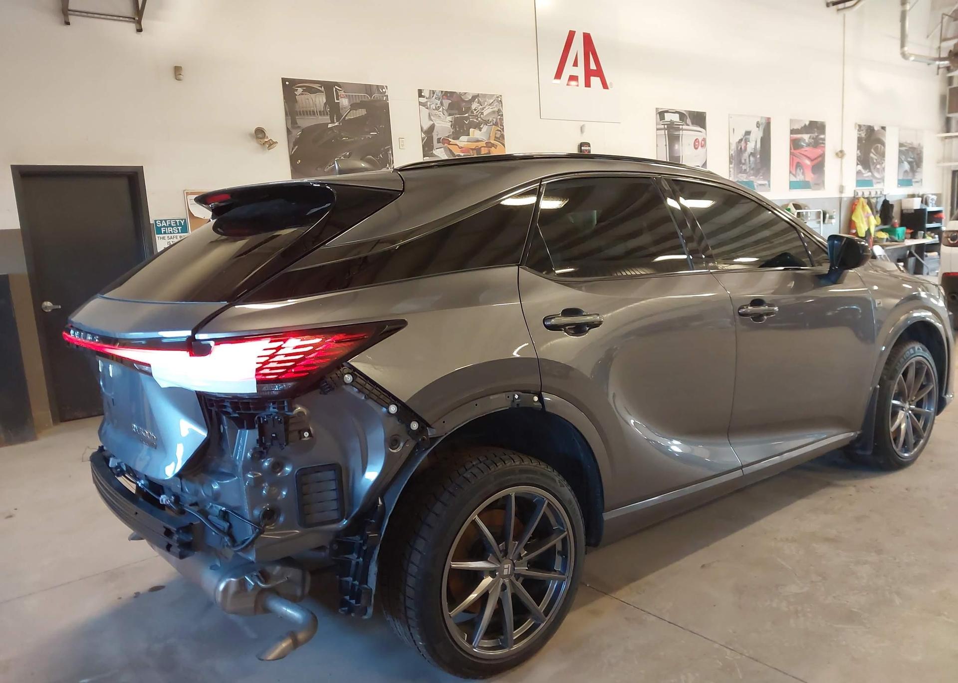 2023 LEXUS RX 500H