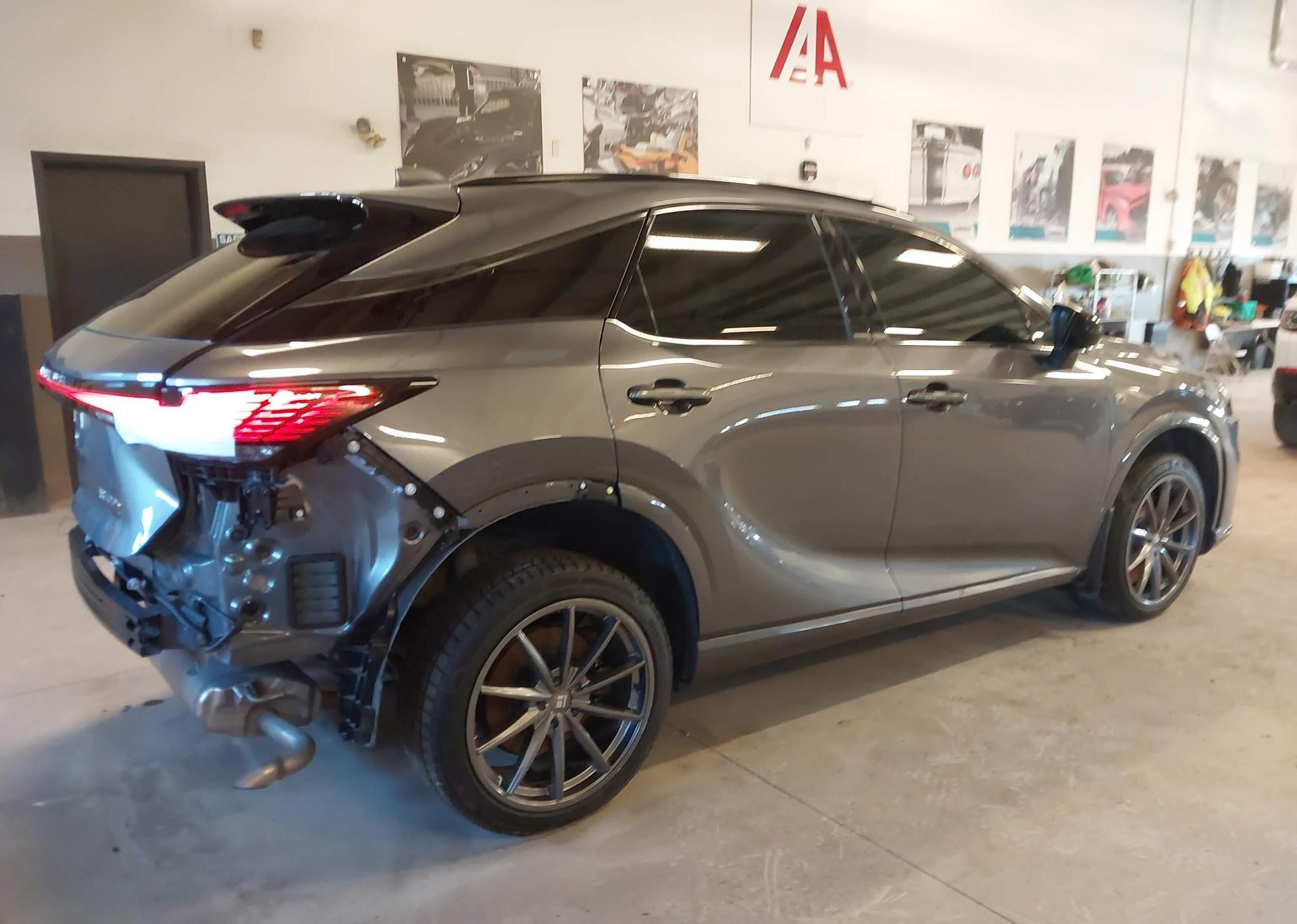 2023 LEXUS RX 500H
