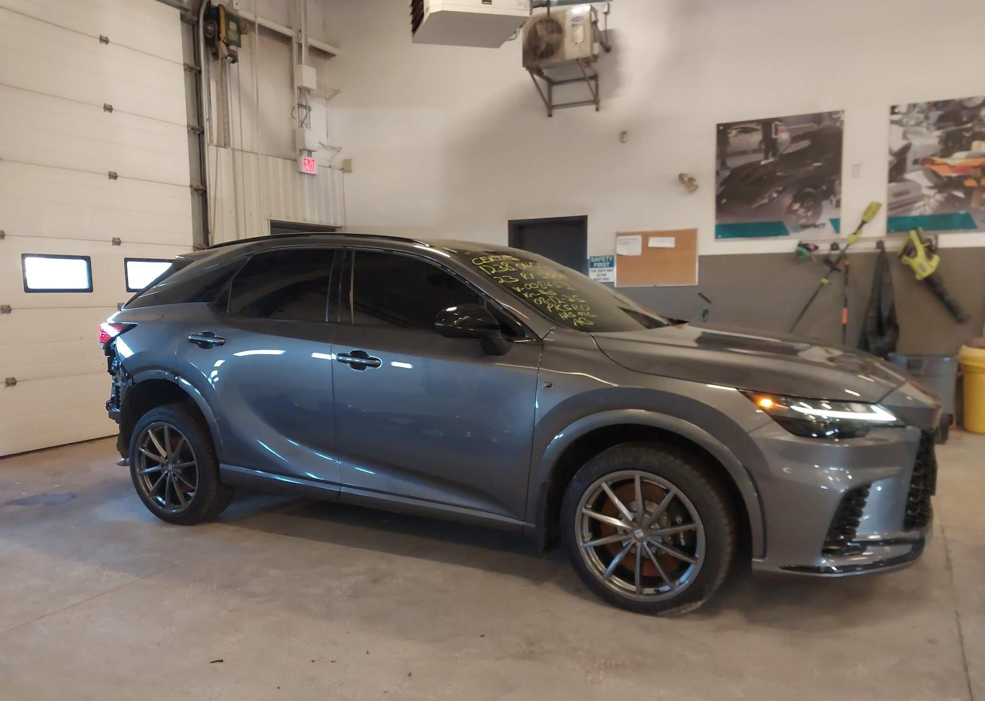 2023 LEXUS RX 500H
