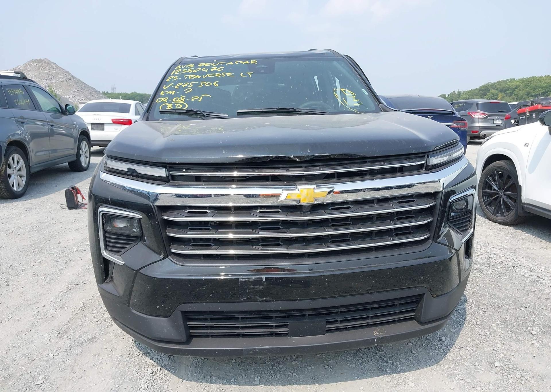 2025 CHEVROLET TRAVERSE LT