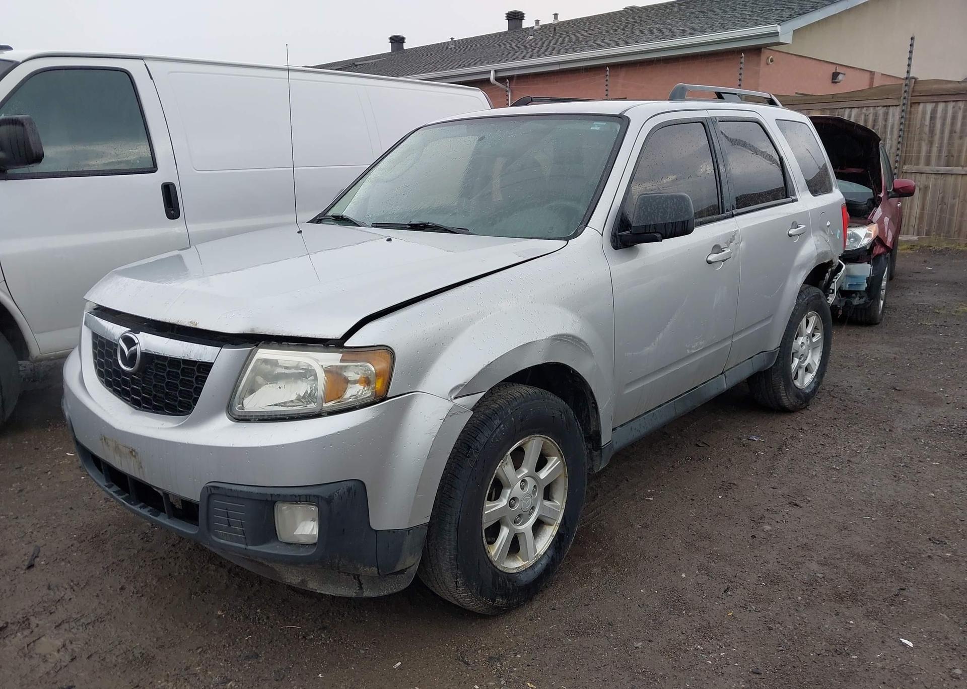 2010 MAZDA TRIBUTE I
