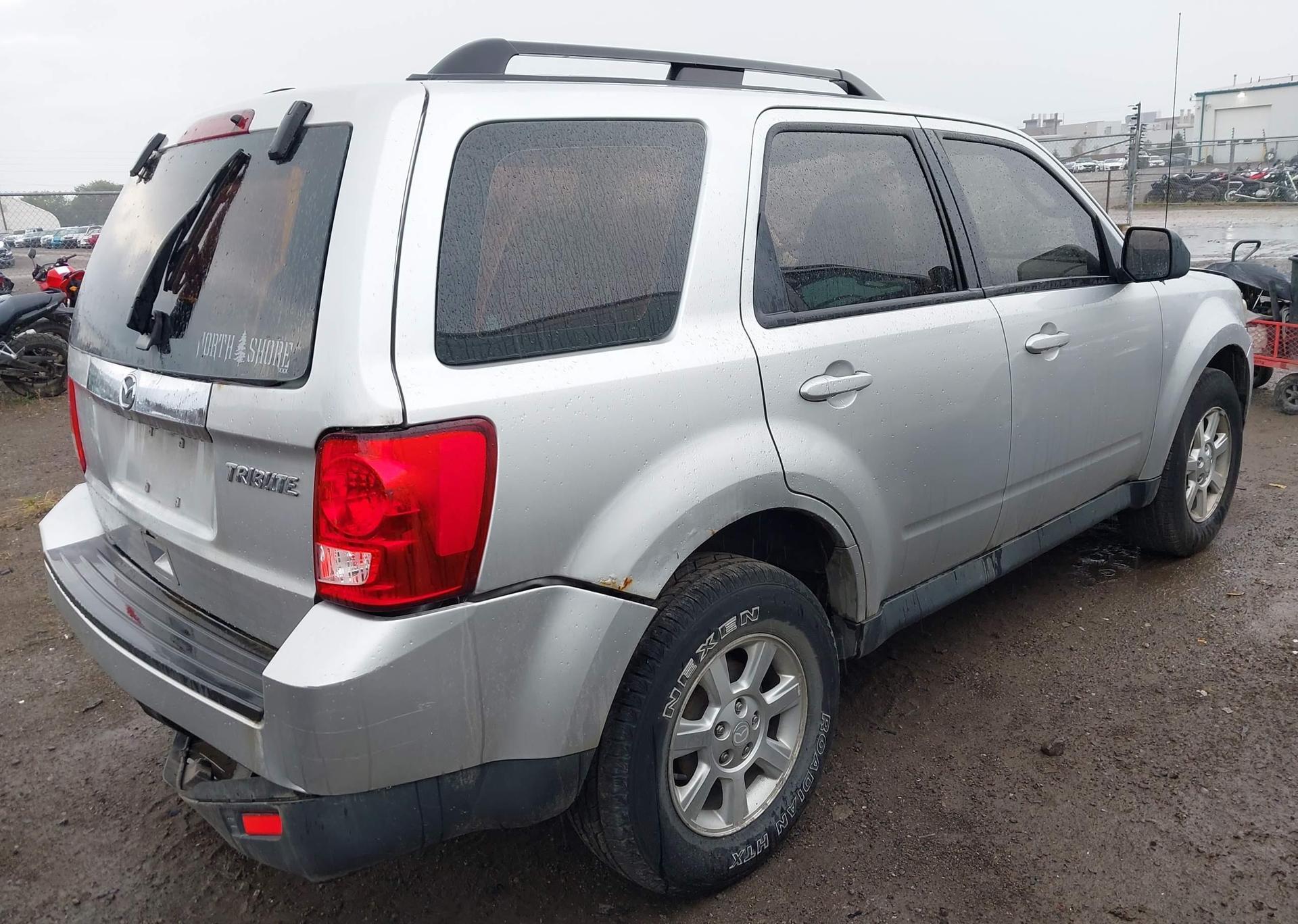 2010 MAZDA TRIBUTE I