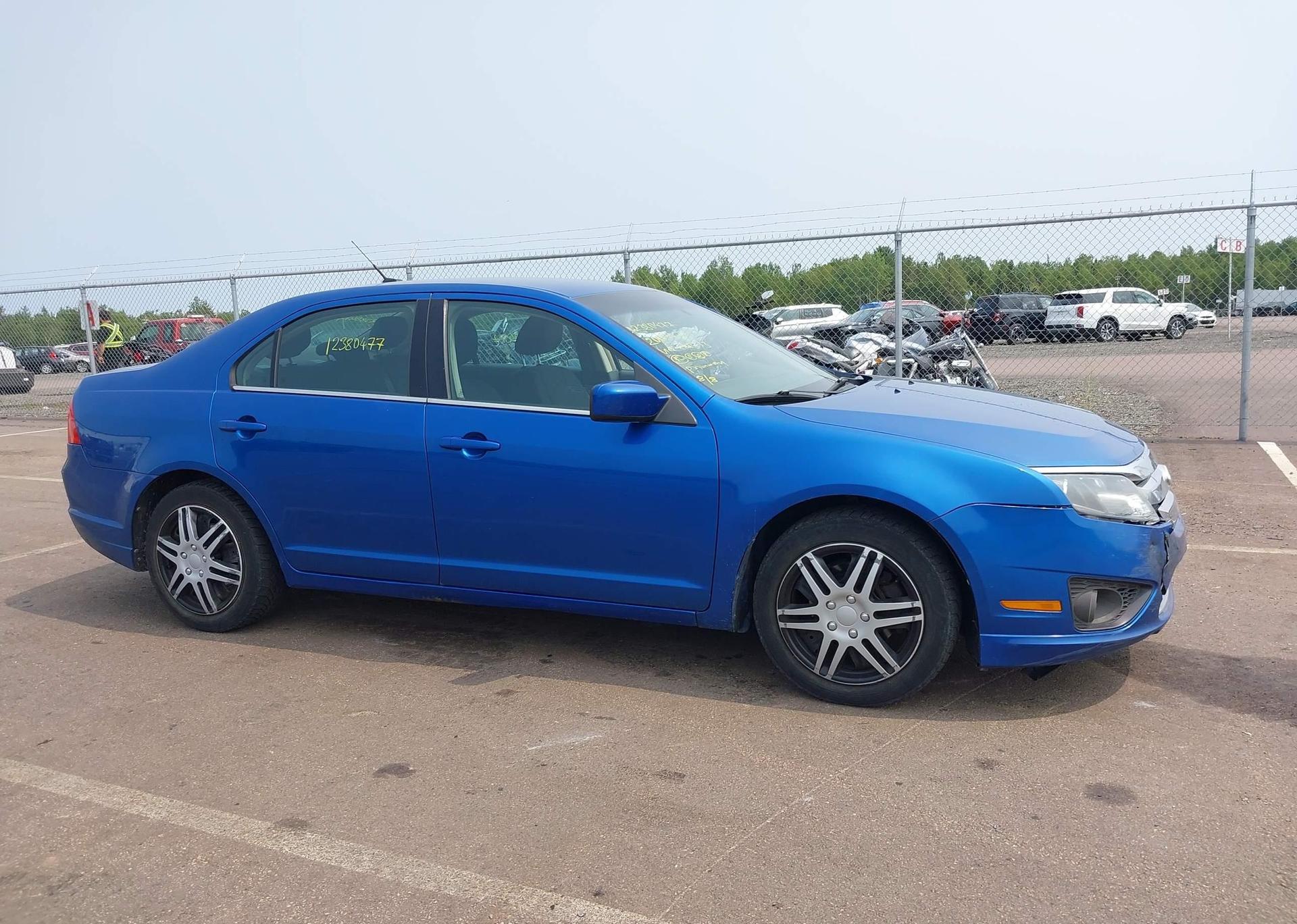 2011 FORD FUSION SE
