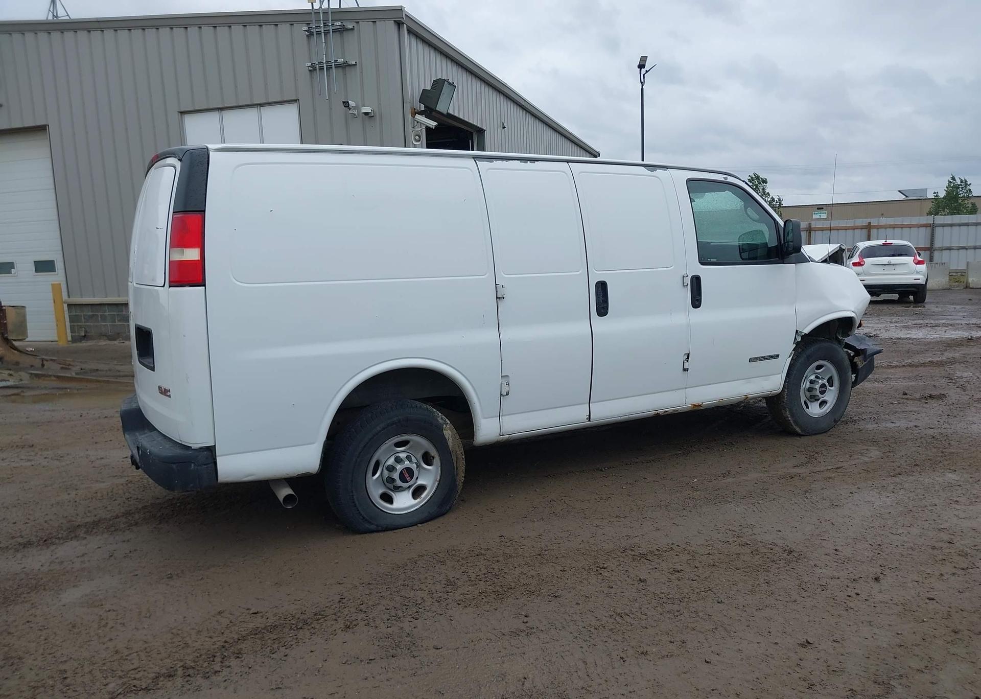 2006 GMC SAVANA STANDARD
