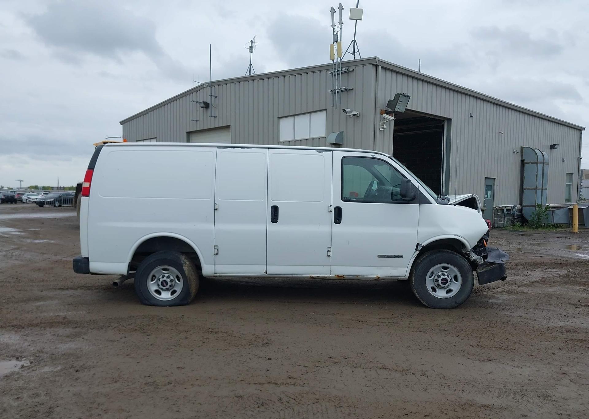 2006 GMC SAVANA STANDARD