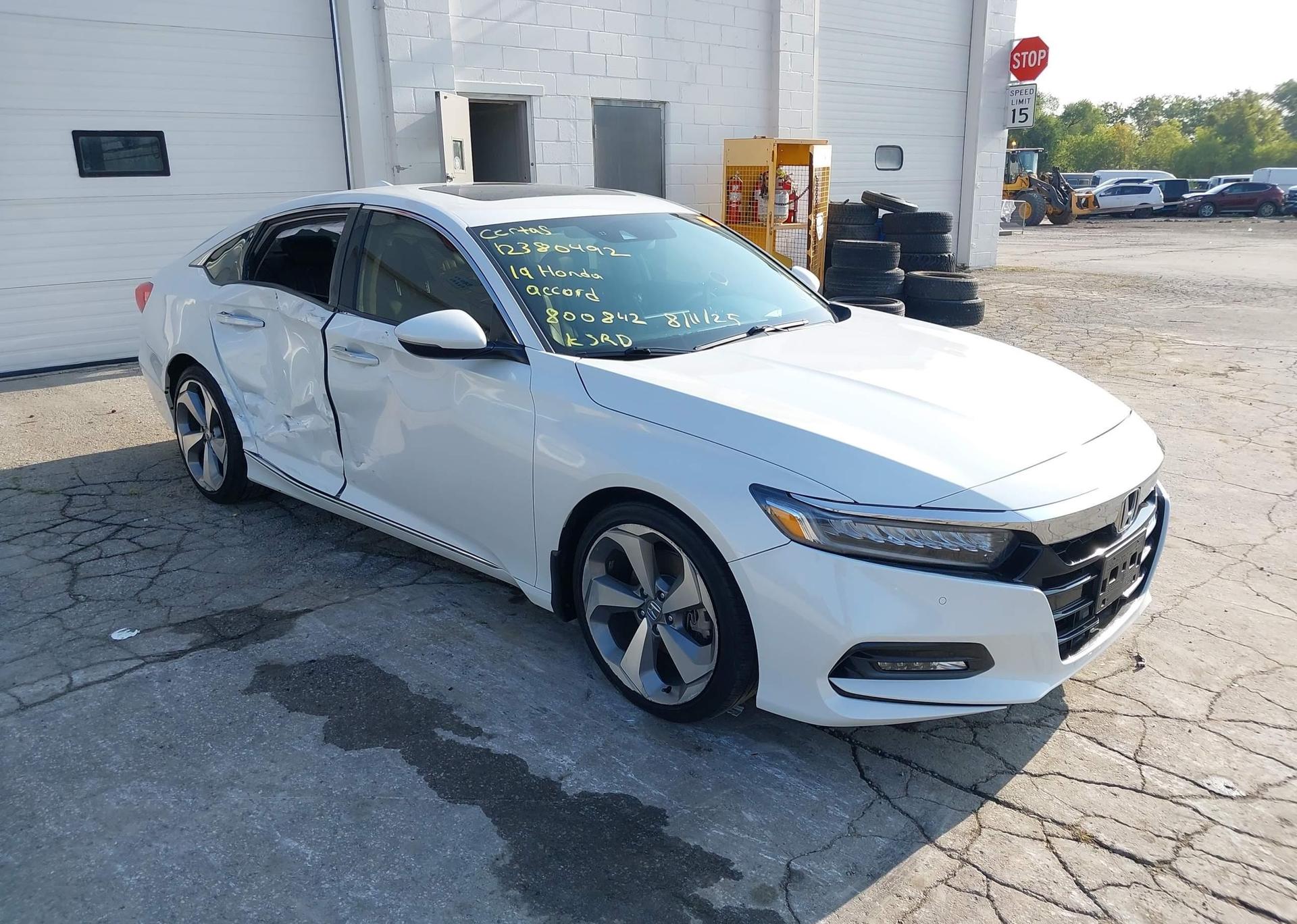 2019 HONDA ACCORD TOURING