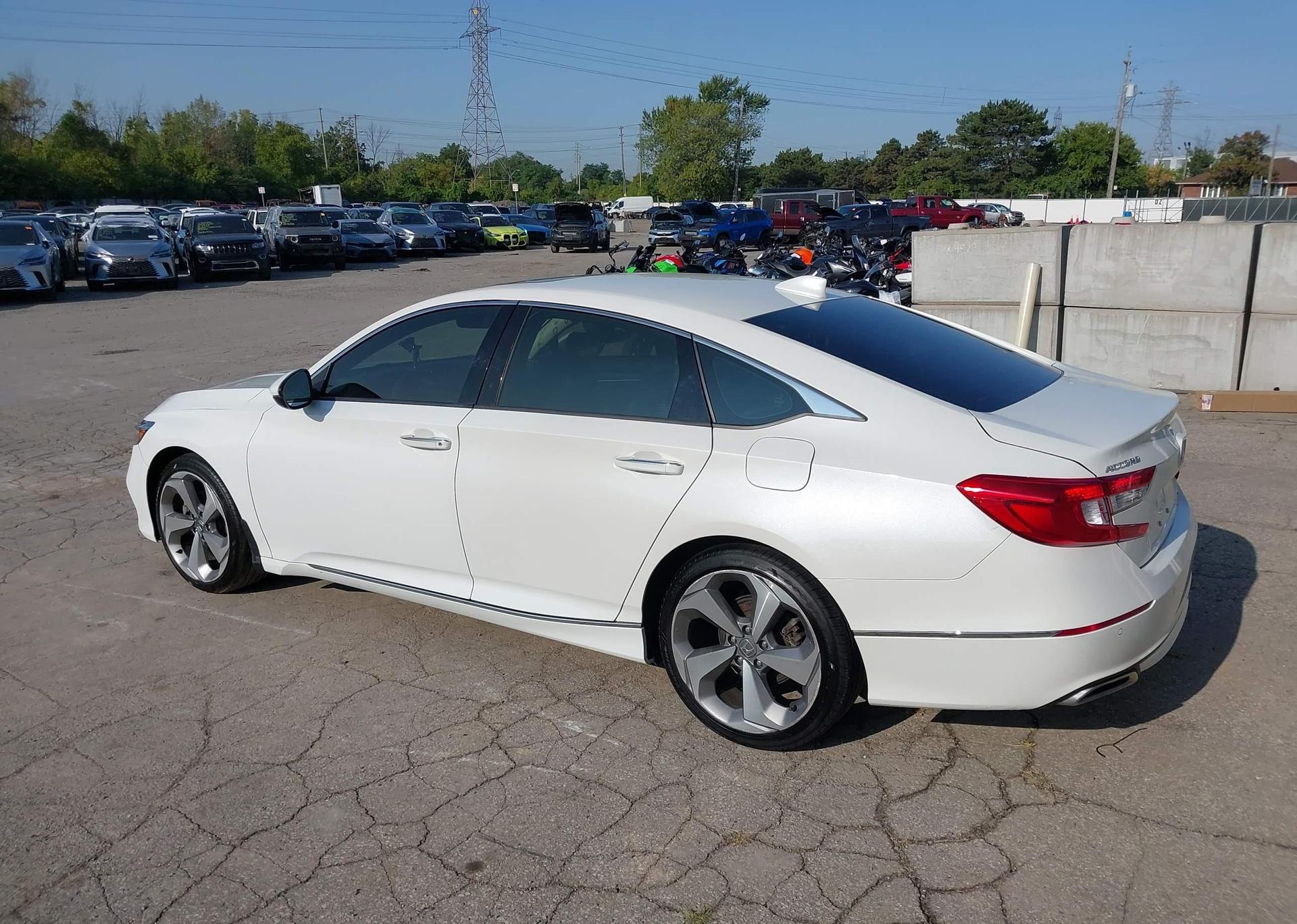 2019 HONDA ACCORD TOURING