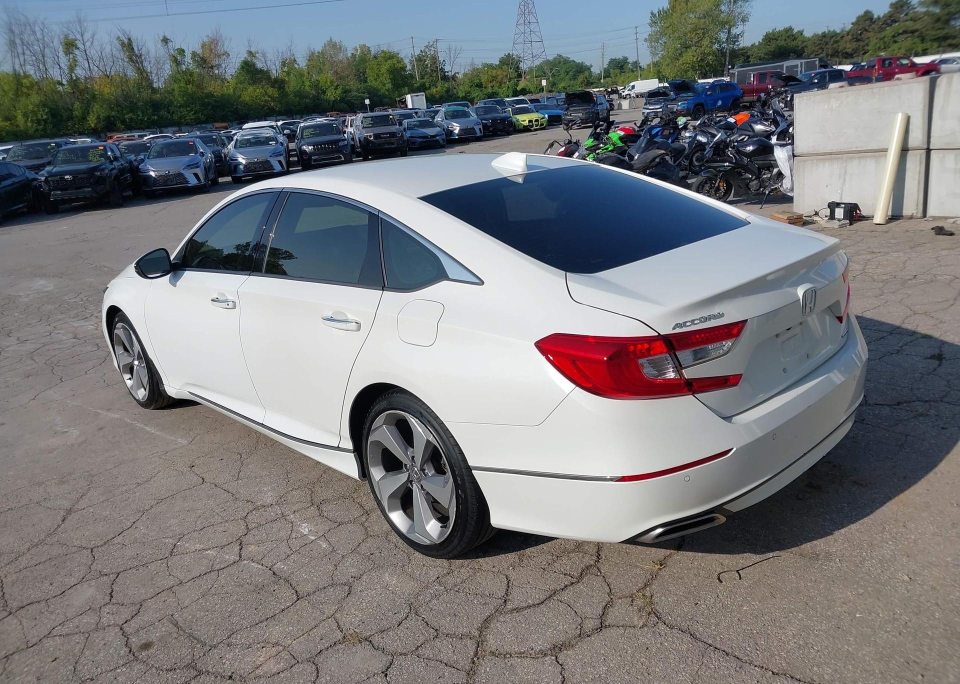 2019 HONDA ACCORD TOURING