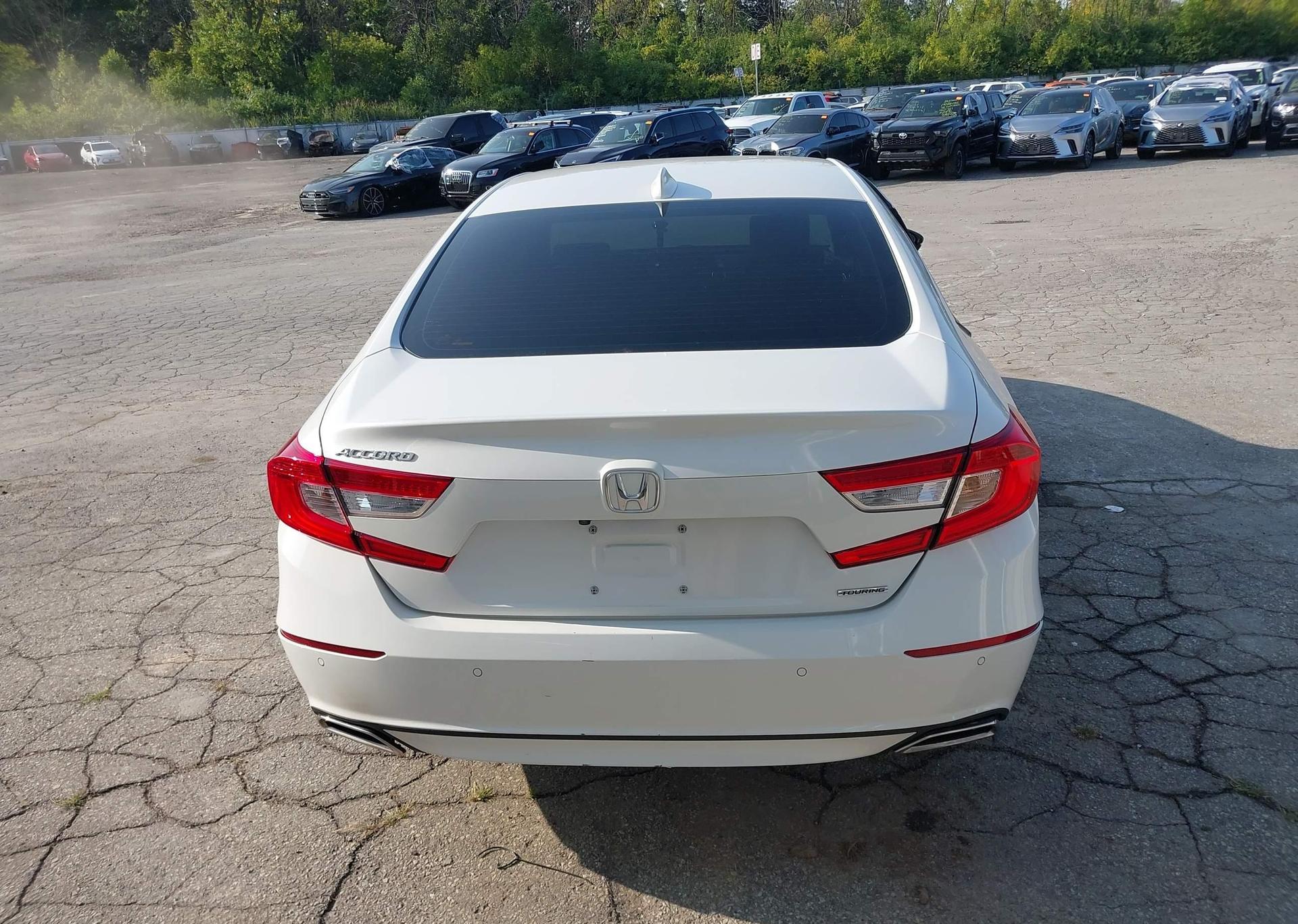 2019 HONDA ACCORD TOURING