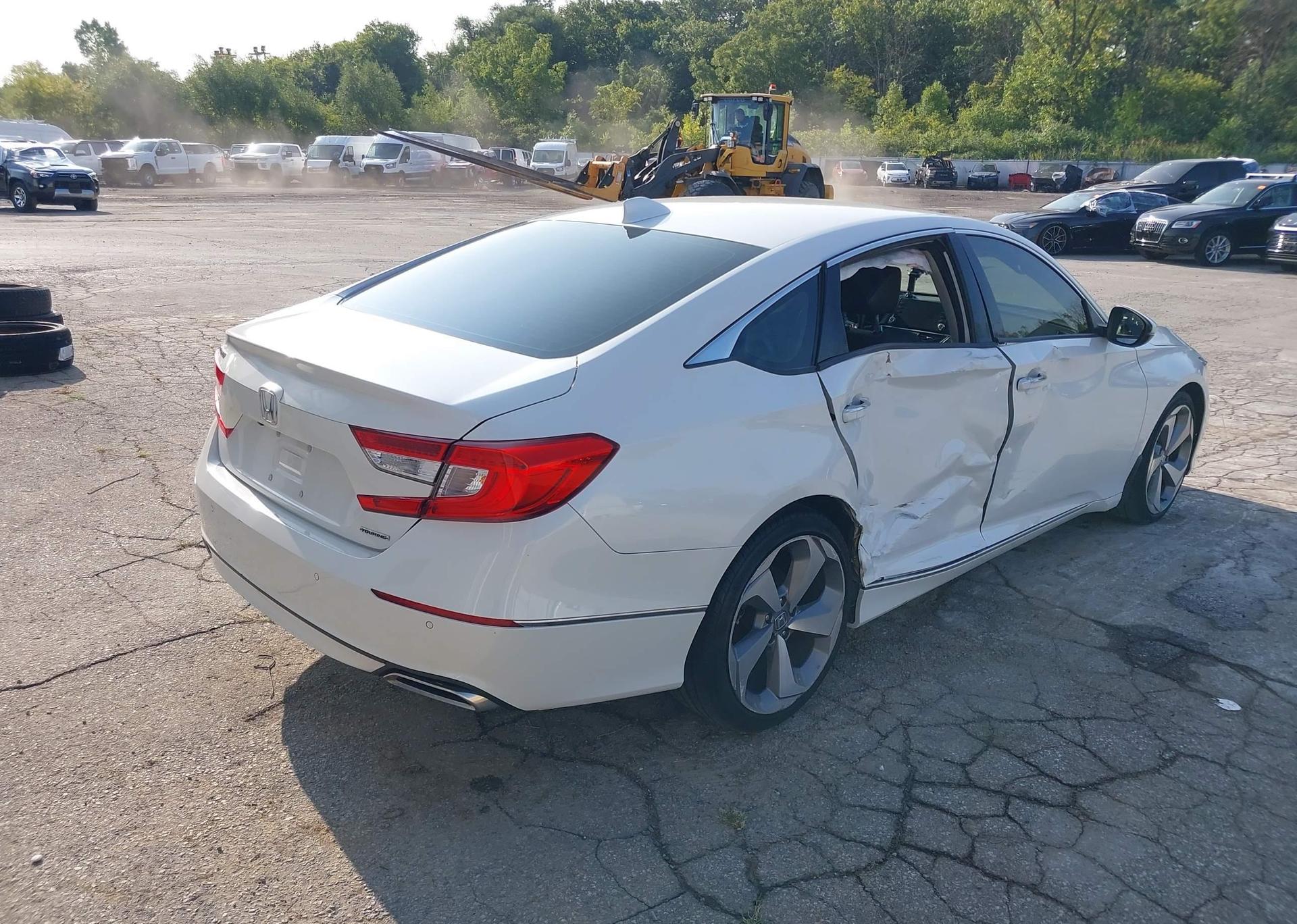 2019 HONDA ACCORD TOURING