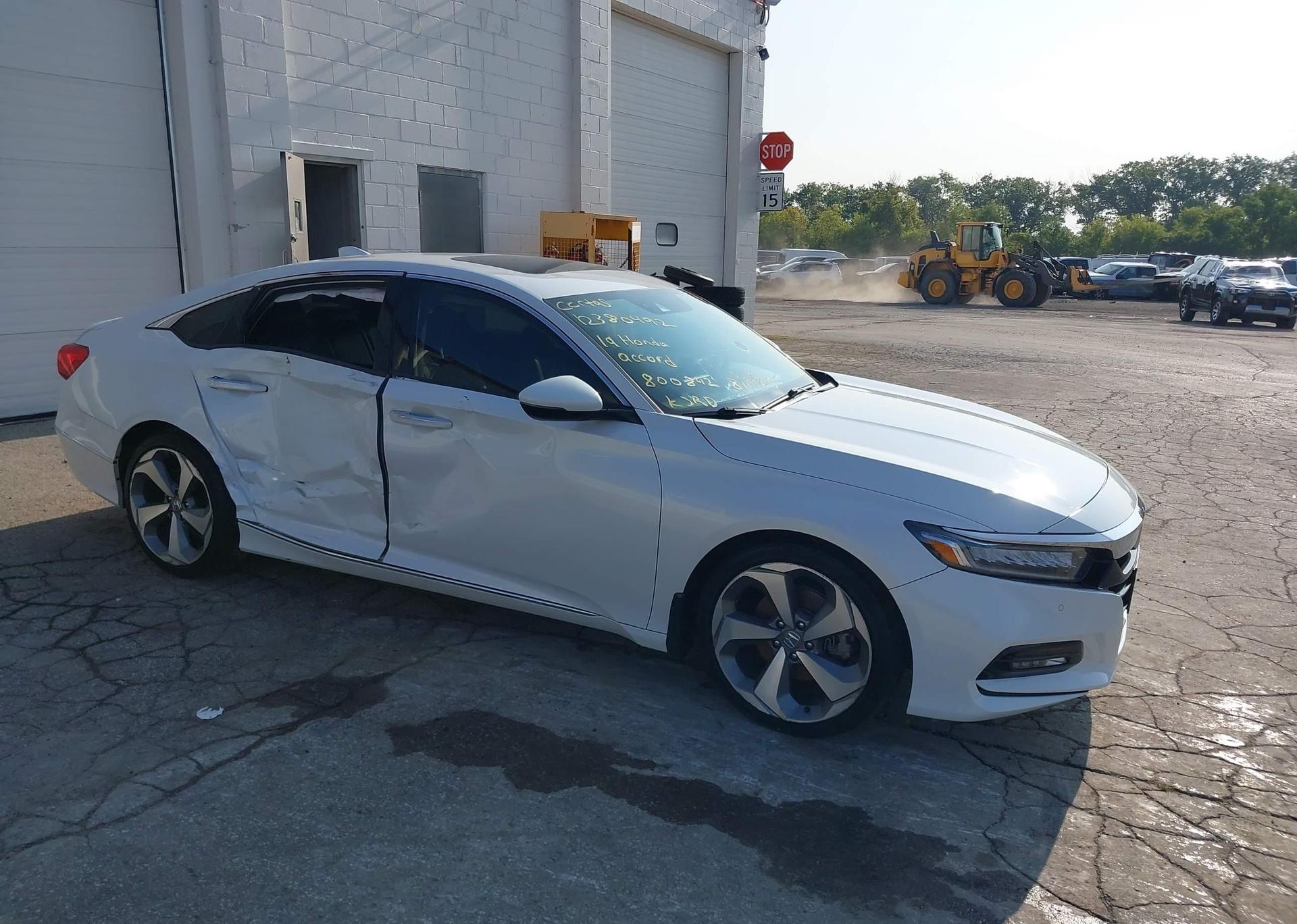 2019 HONDA ACCORD TOURING