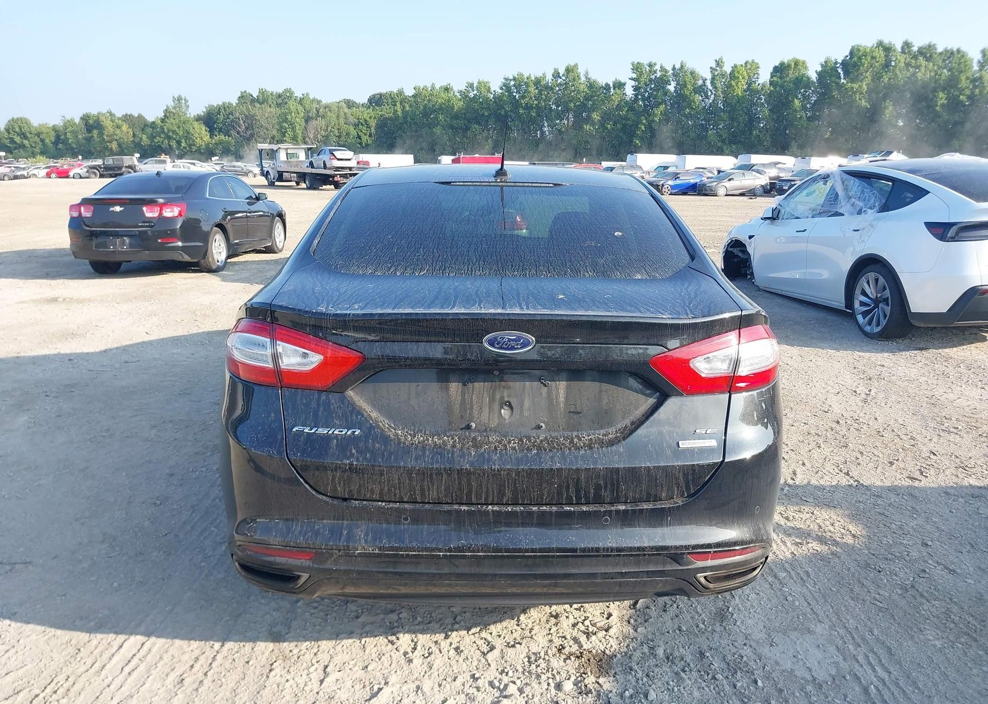 2015 FORD FUSION SE