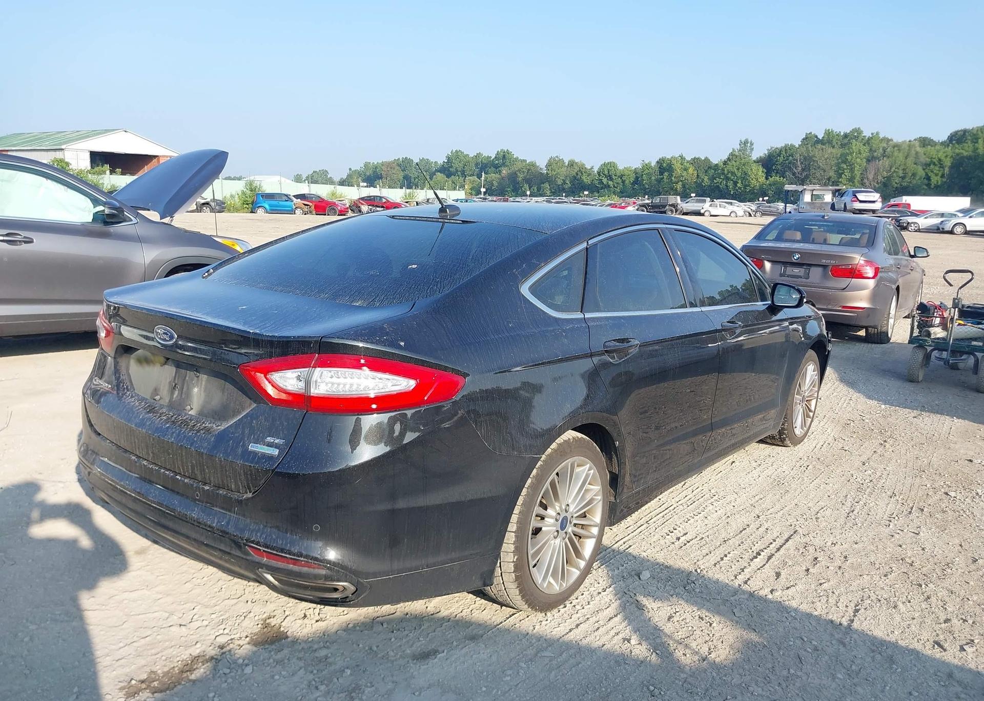 2015 FORD FUSION SE