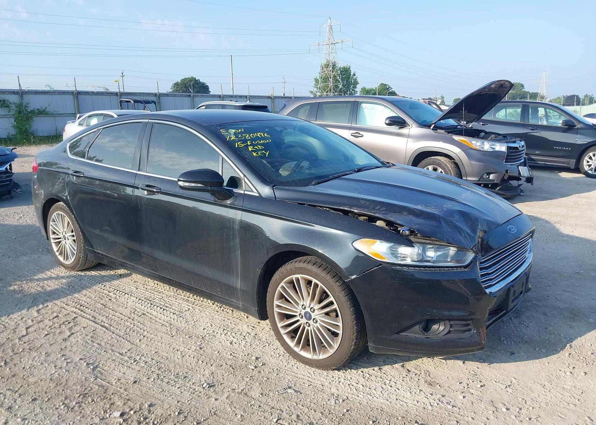 2015 FORD FUSION SE