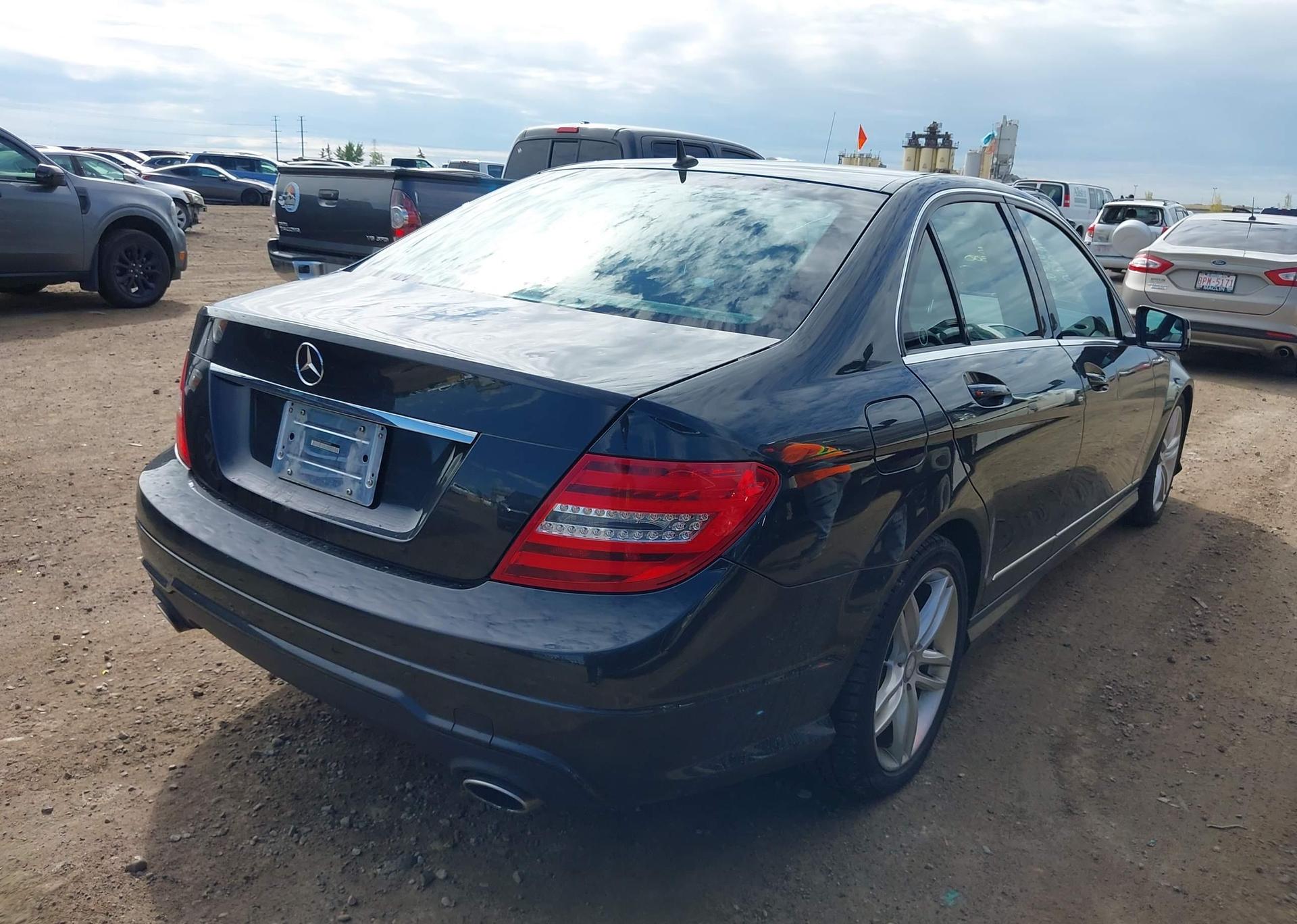 2013 MERCEDES-BENZ C 300 4MATIC