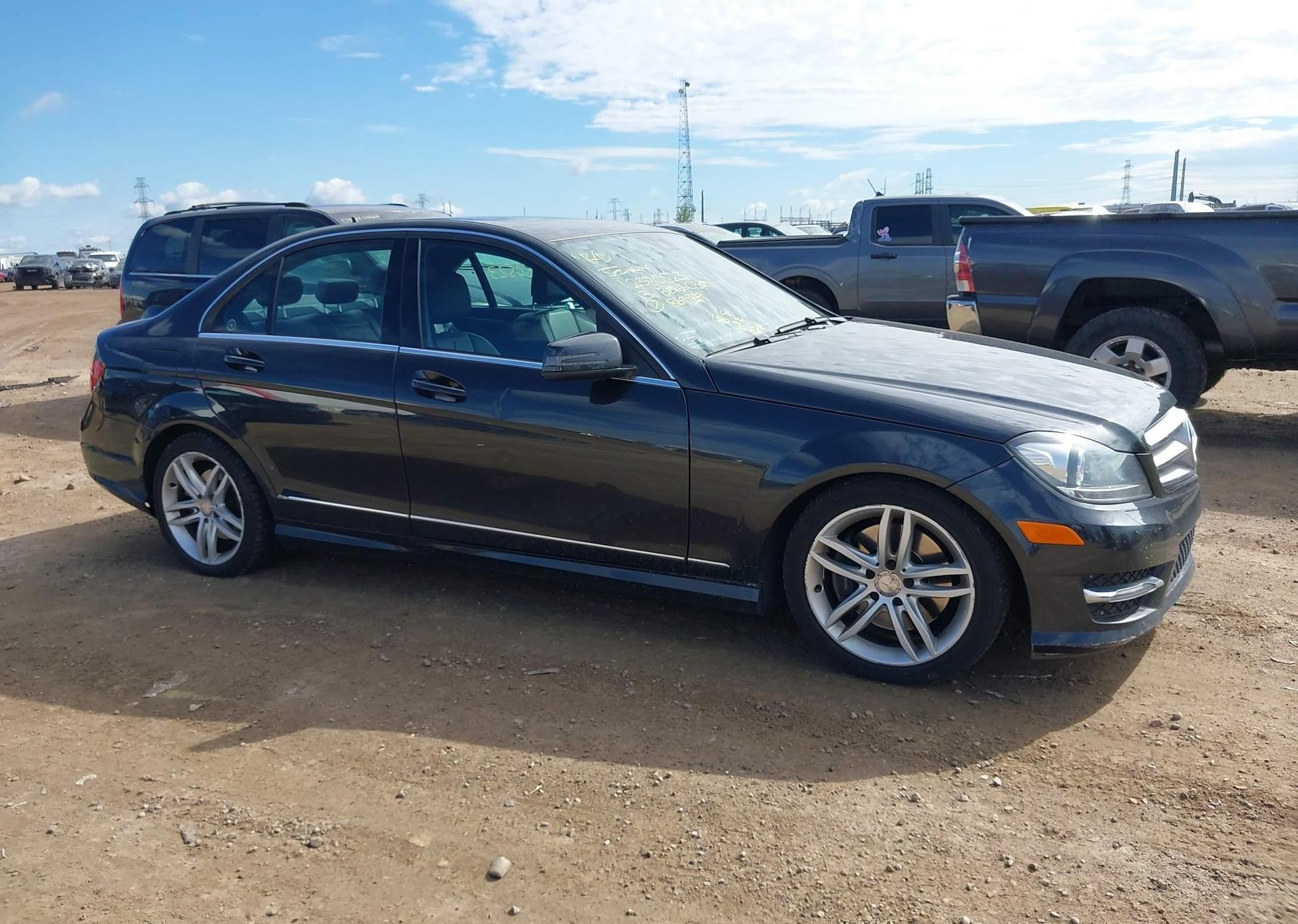 2013 MERCEDES-BENZ C 300 4MATIC
