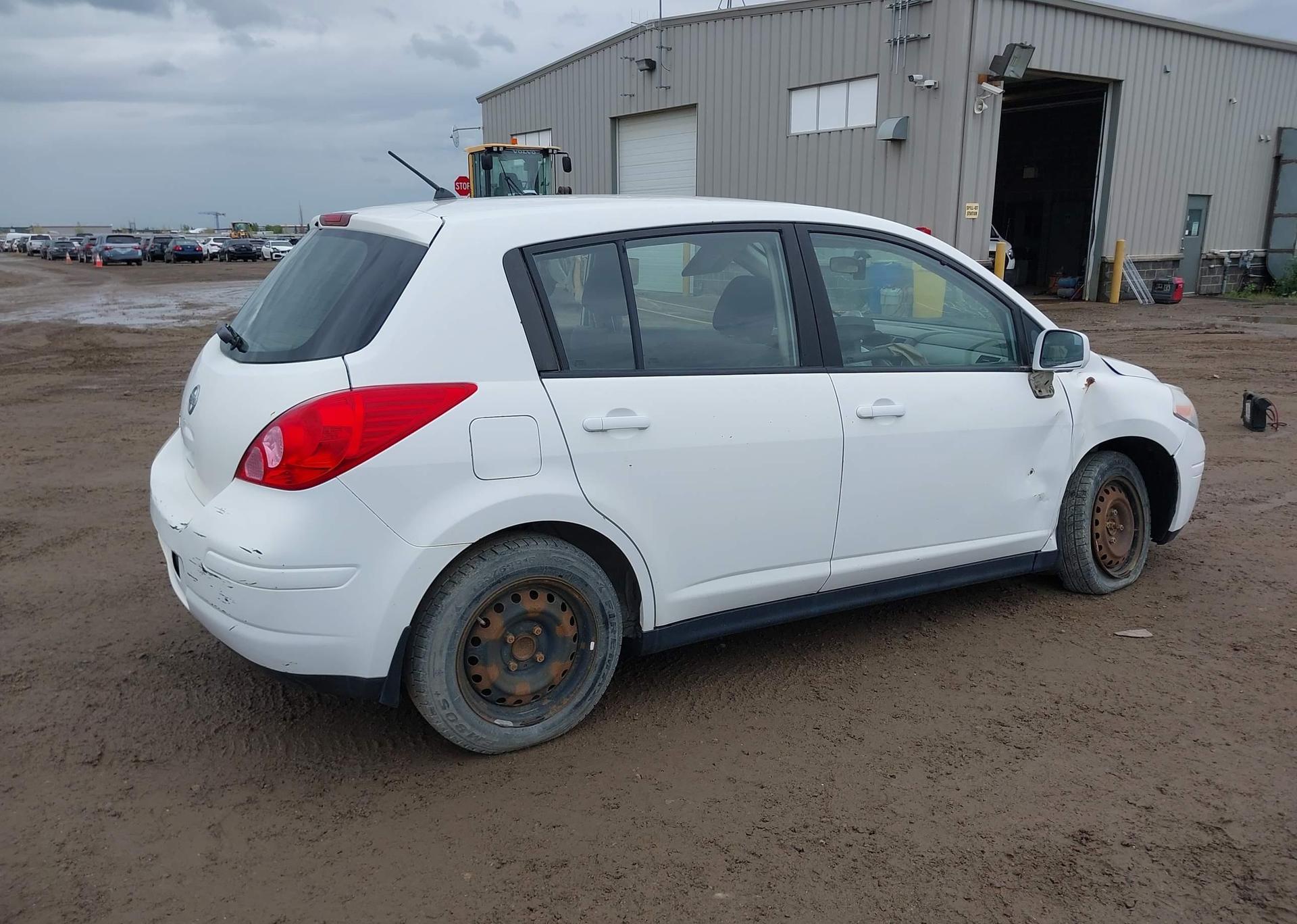 2009 NISSAN VERSA 1.8S