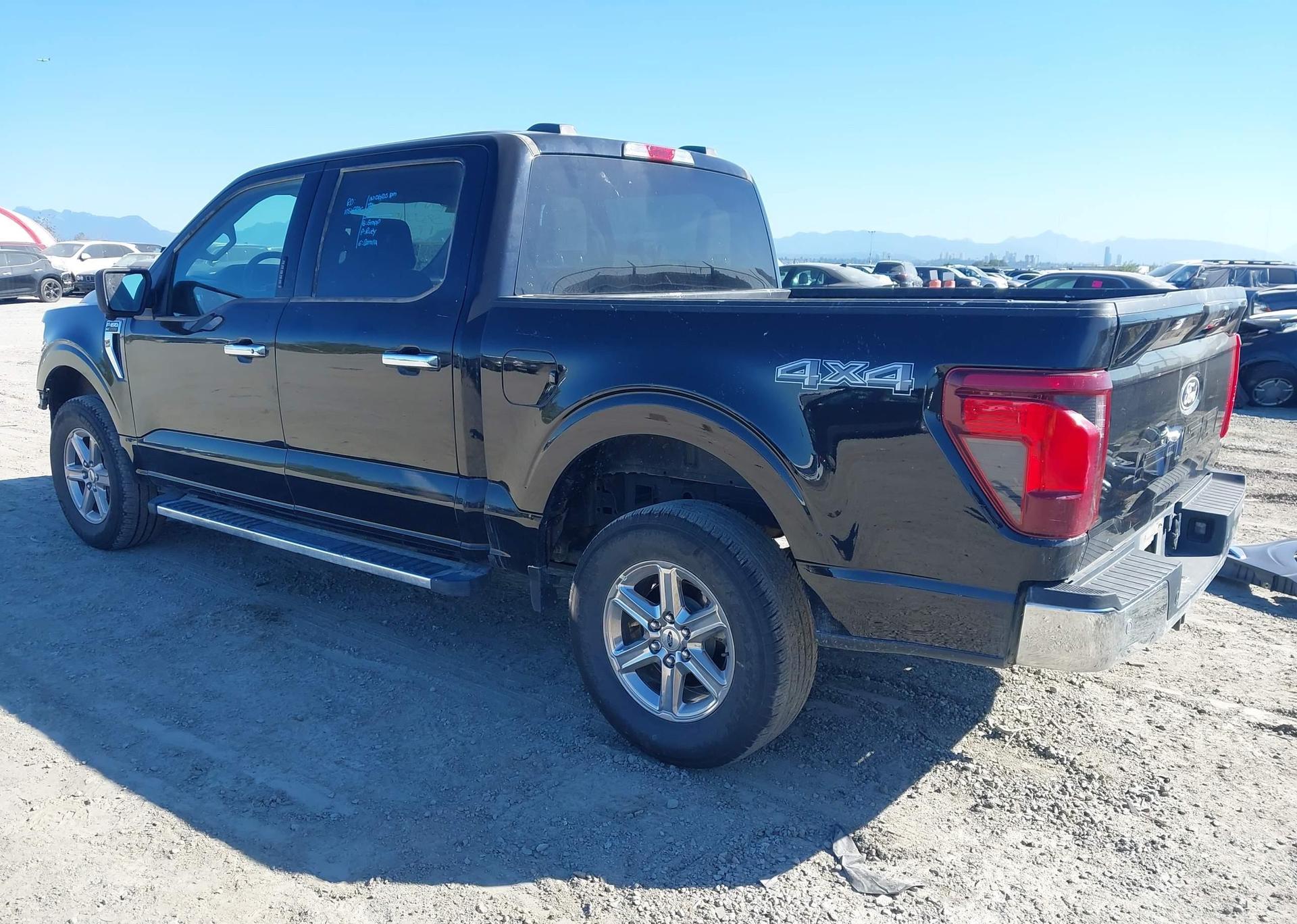 2024 FORD F150 XLT