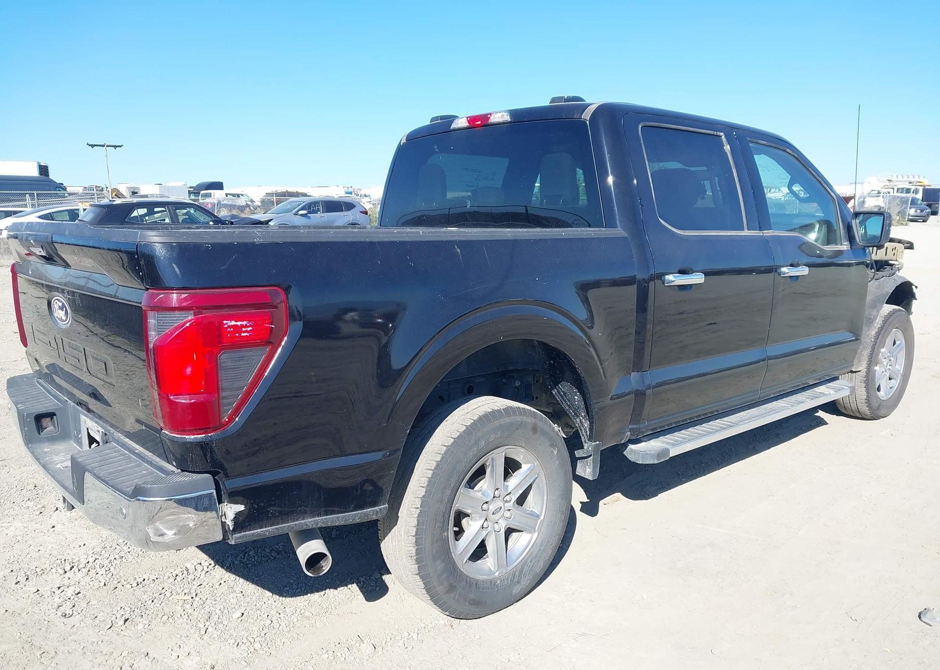 2024 FORD F150 XLT