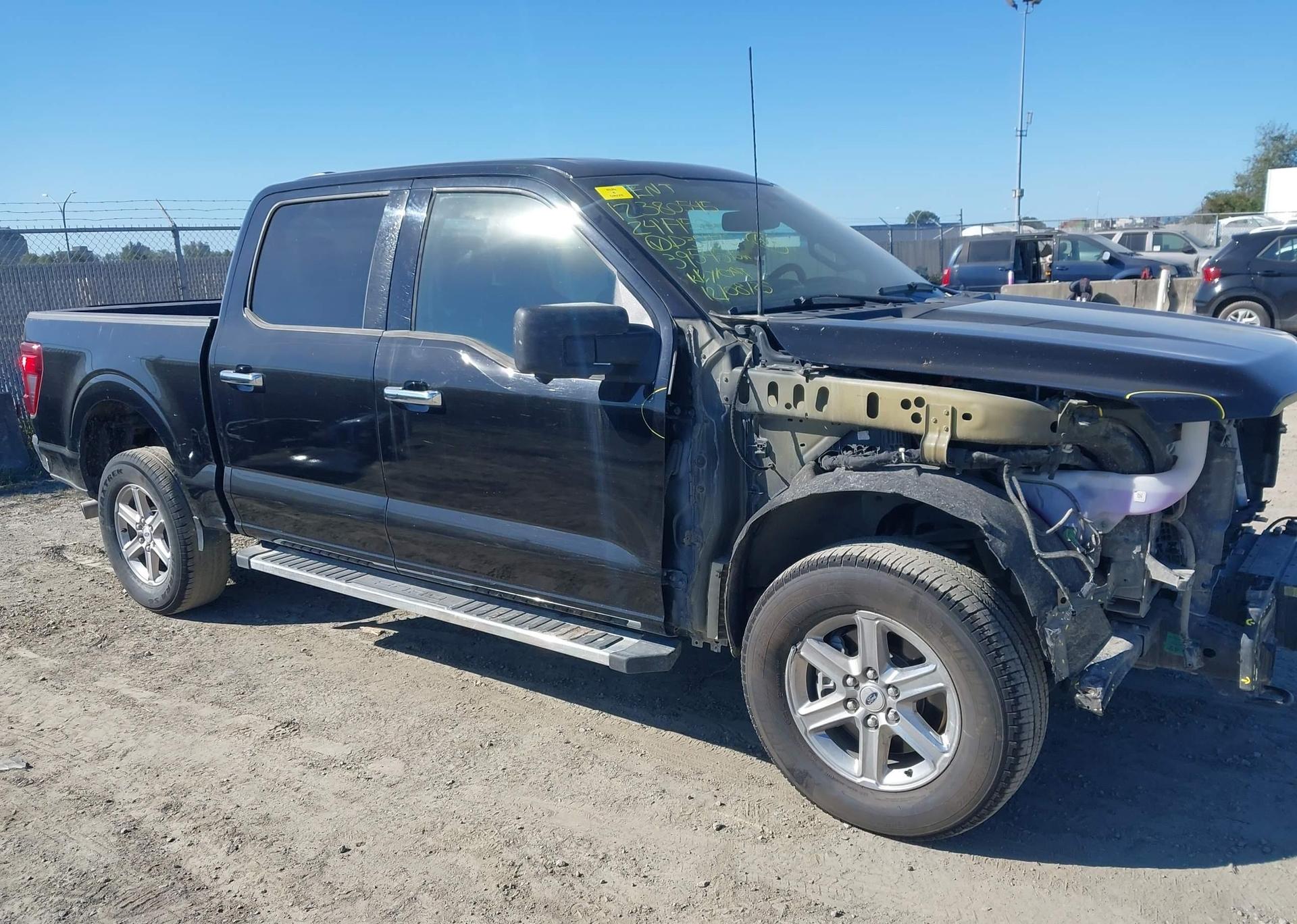2024 FORD F150 XLT