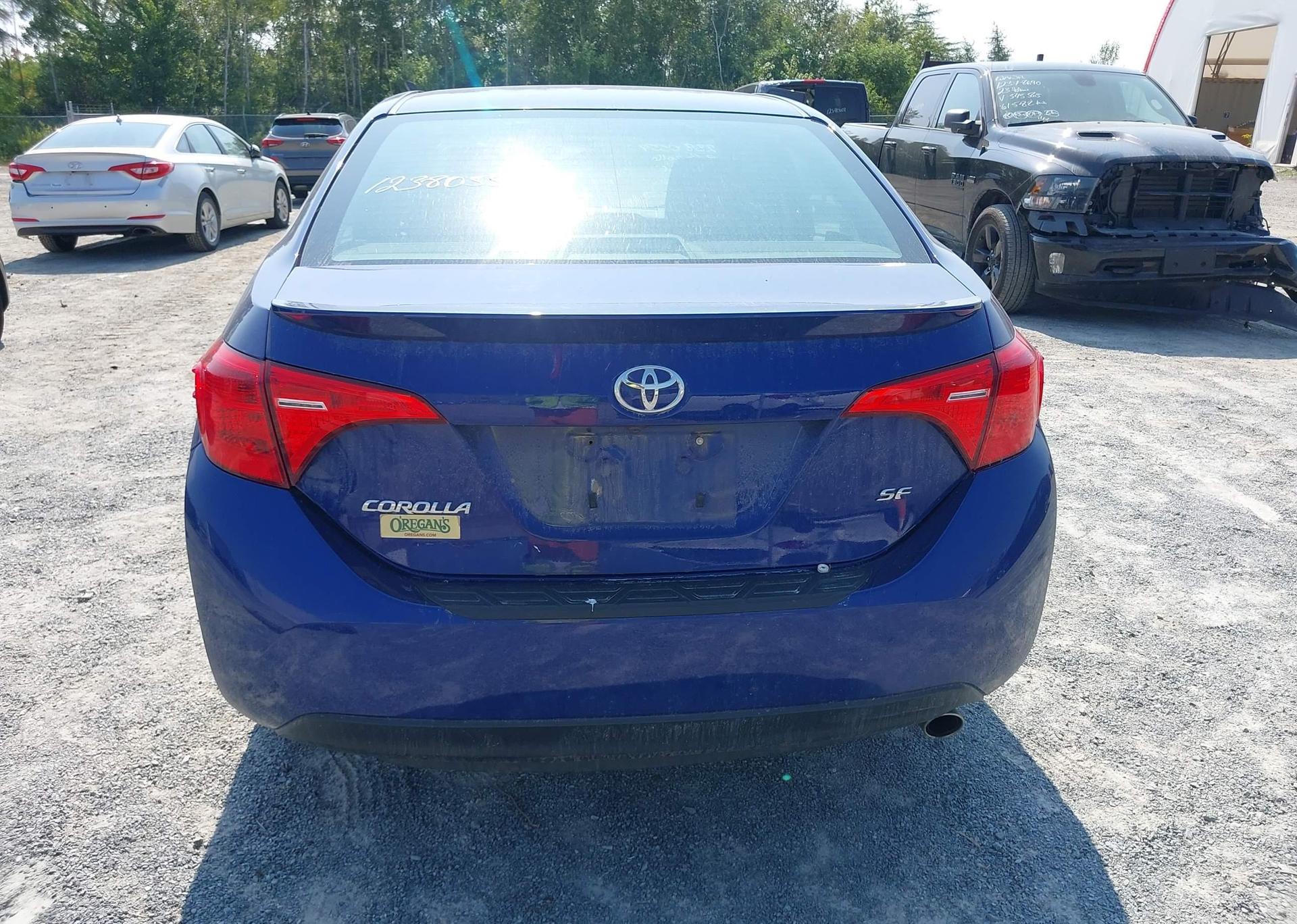 2018 TOYOTA COROLLA SE