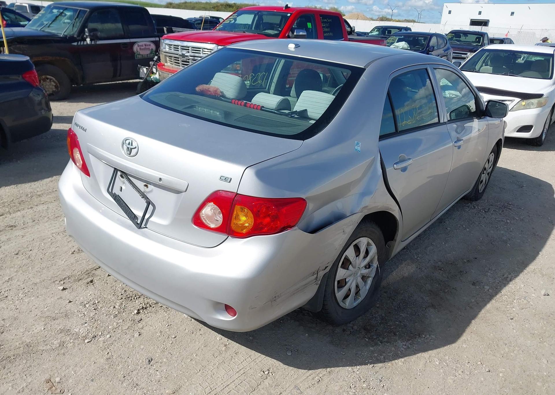 2009 TOYOTA COROLLA S