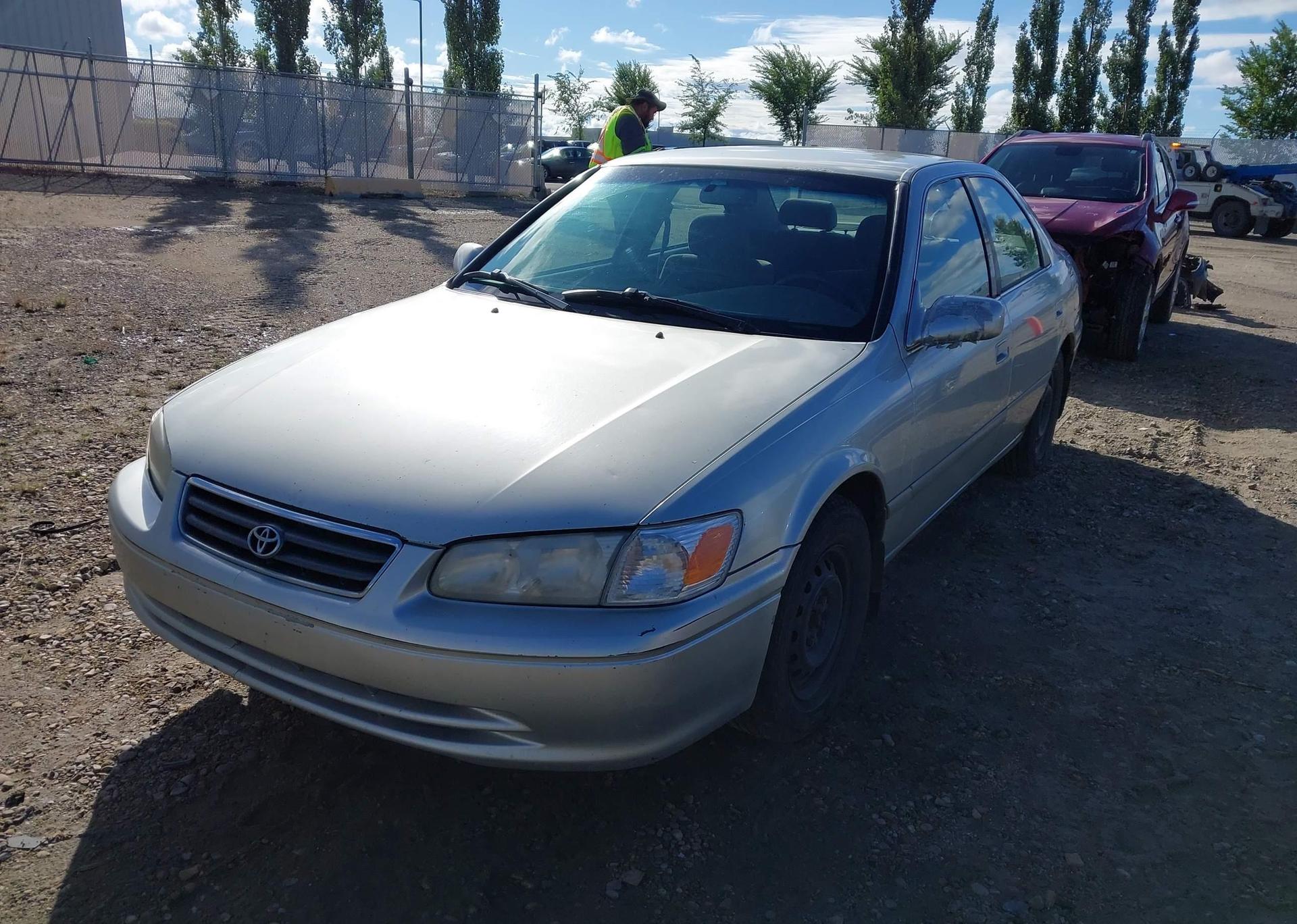 2000 TOYOTA CAMRY CE