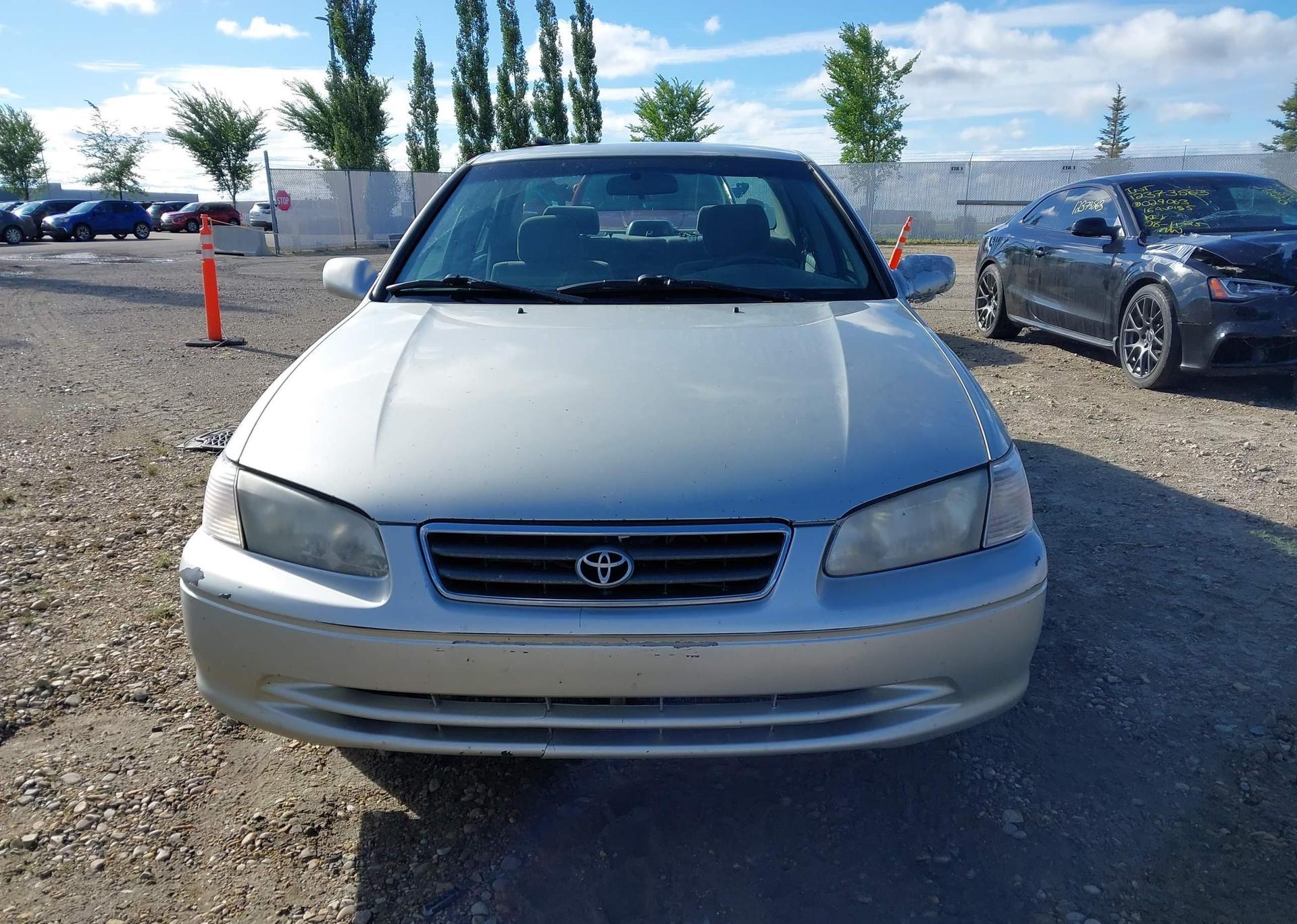 2000 TOYOTA CAMRY CE
