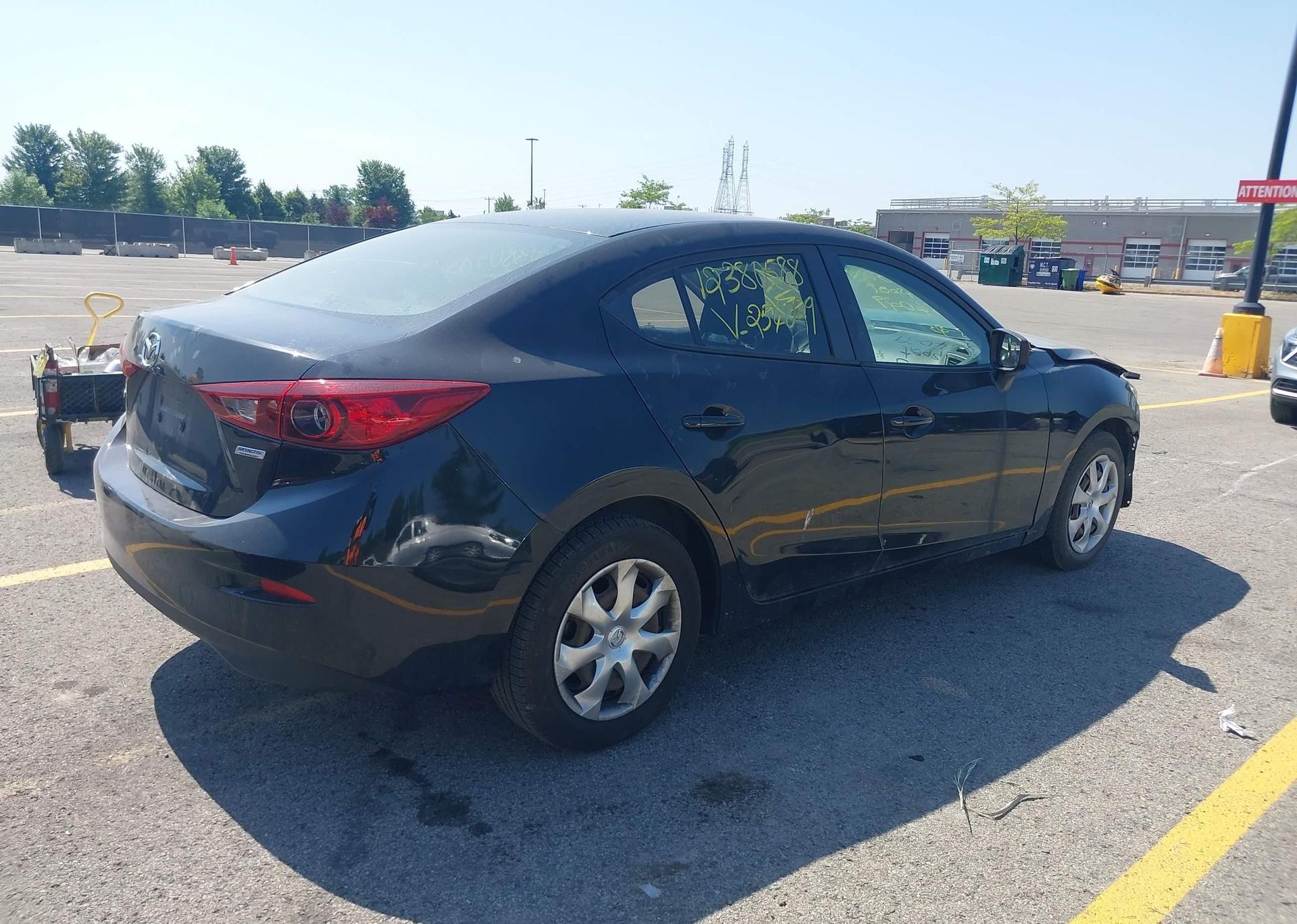 2016 MAZDA 3 Sport