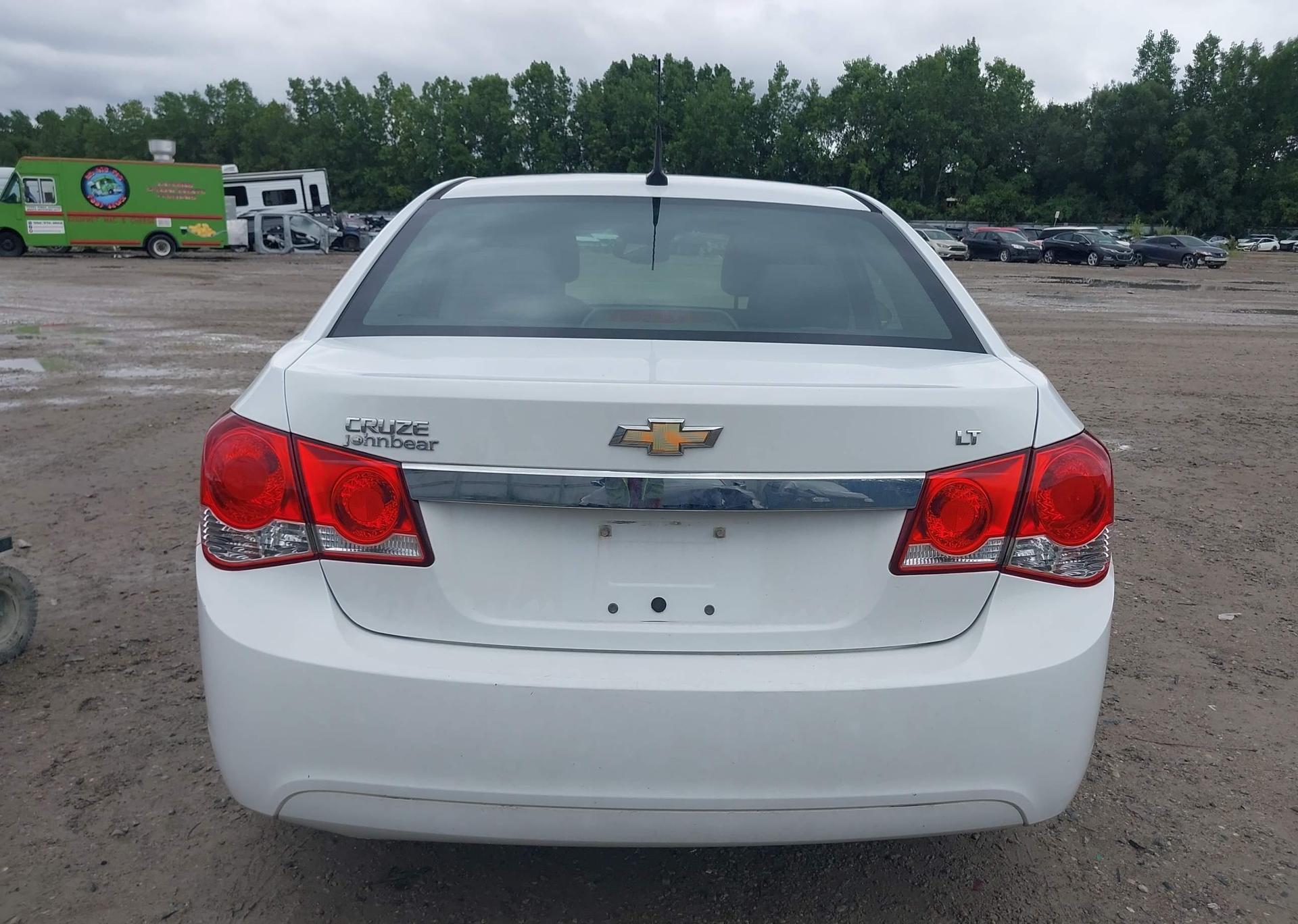 2014 CHEVROLET CRUZE LT