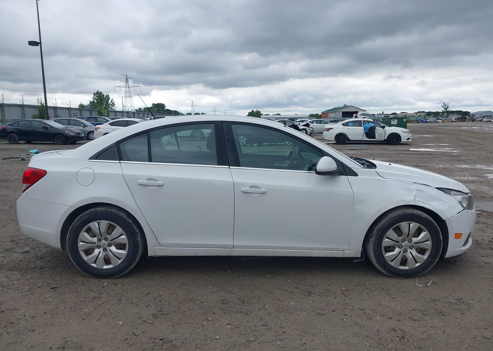 2014 CHEVROLET CRUZE LT