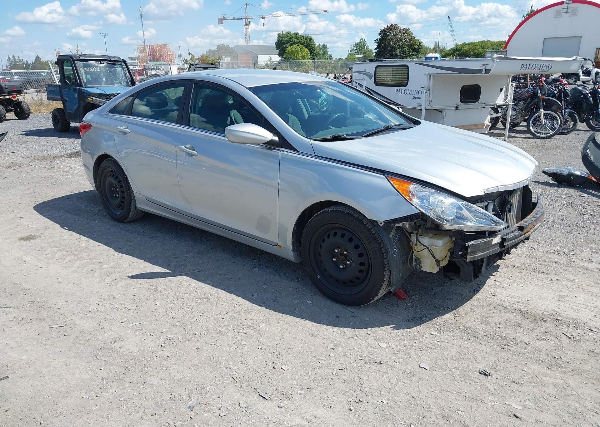 2012 HYUNDAI SONATA GLS