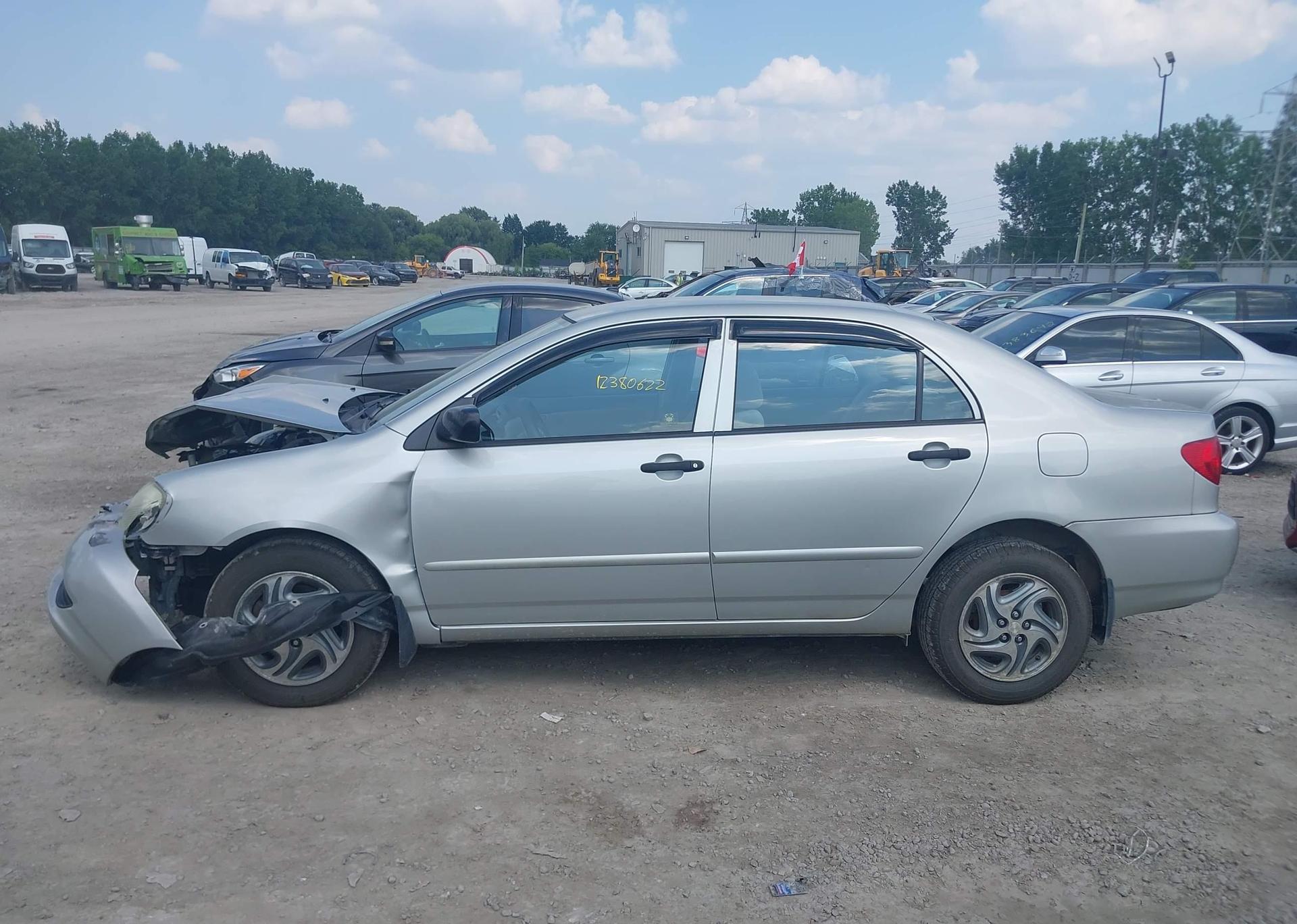 2004 TOYOTA COROLLA CE