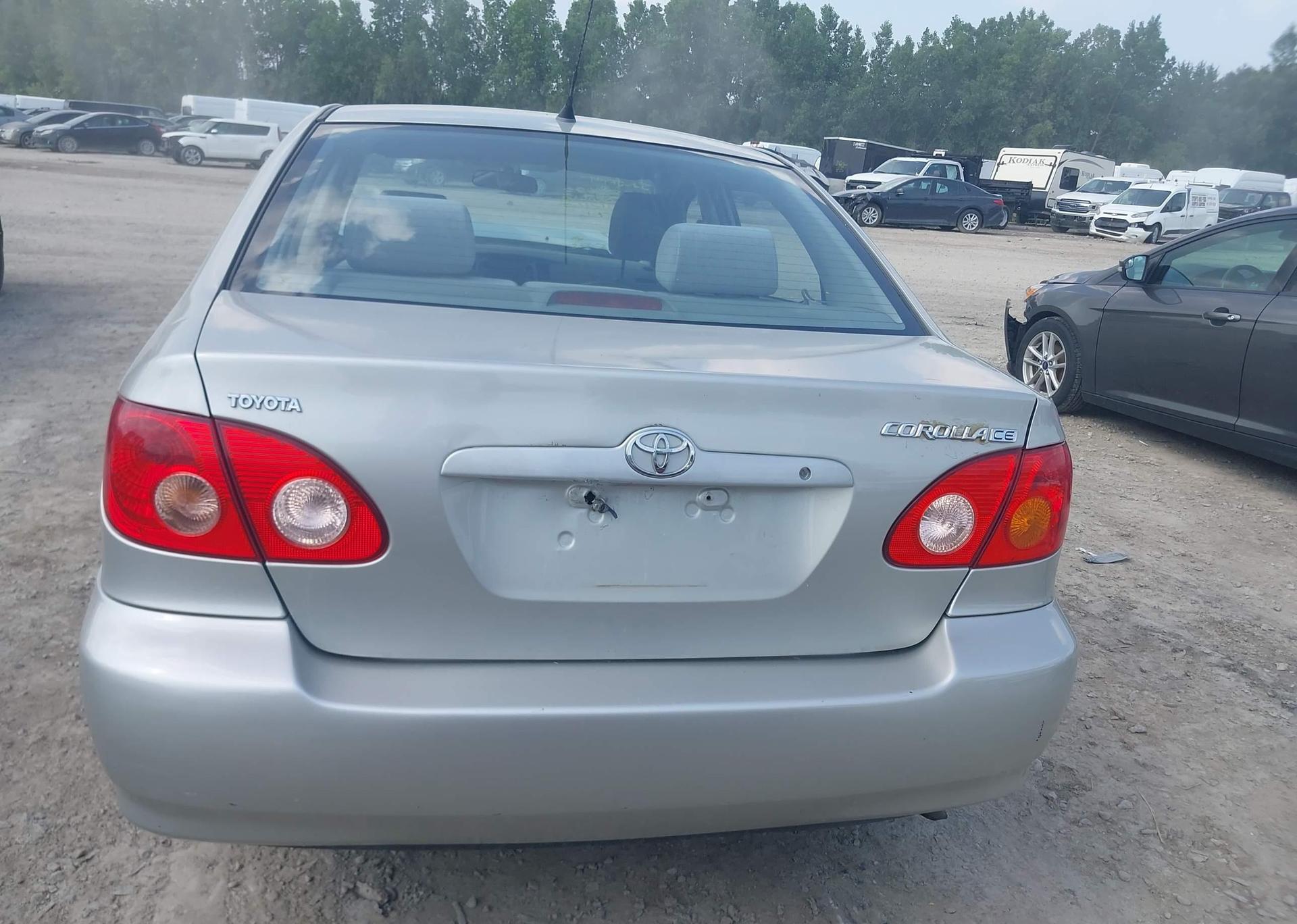 2004 TOYOTA COROLLA CE
