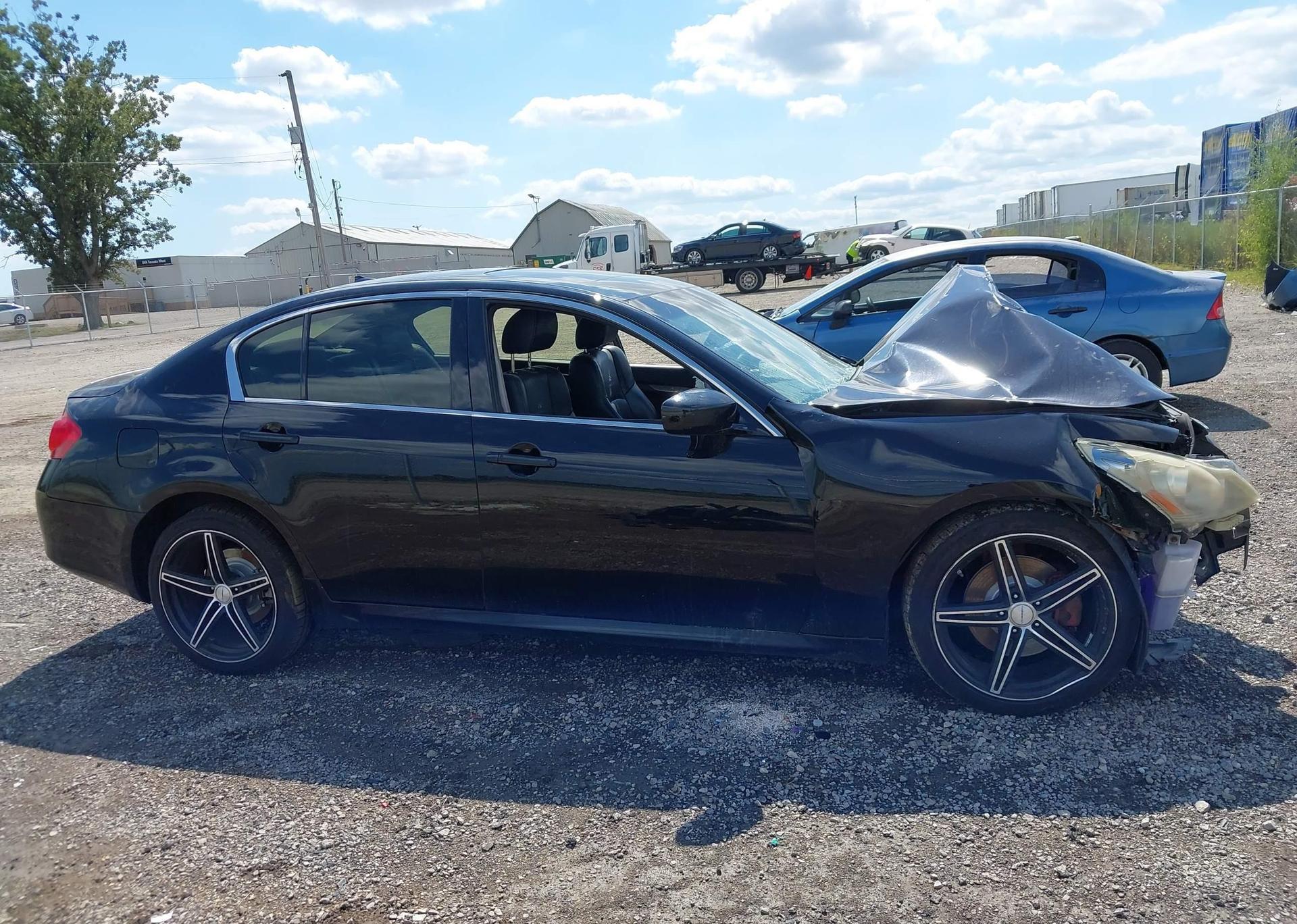 2012 INFINITI G37