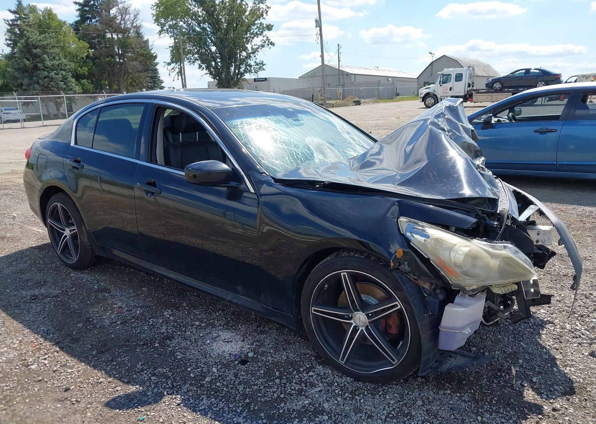 2012 INFINITI G37