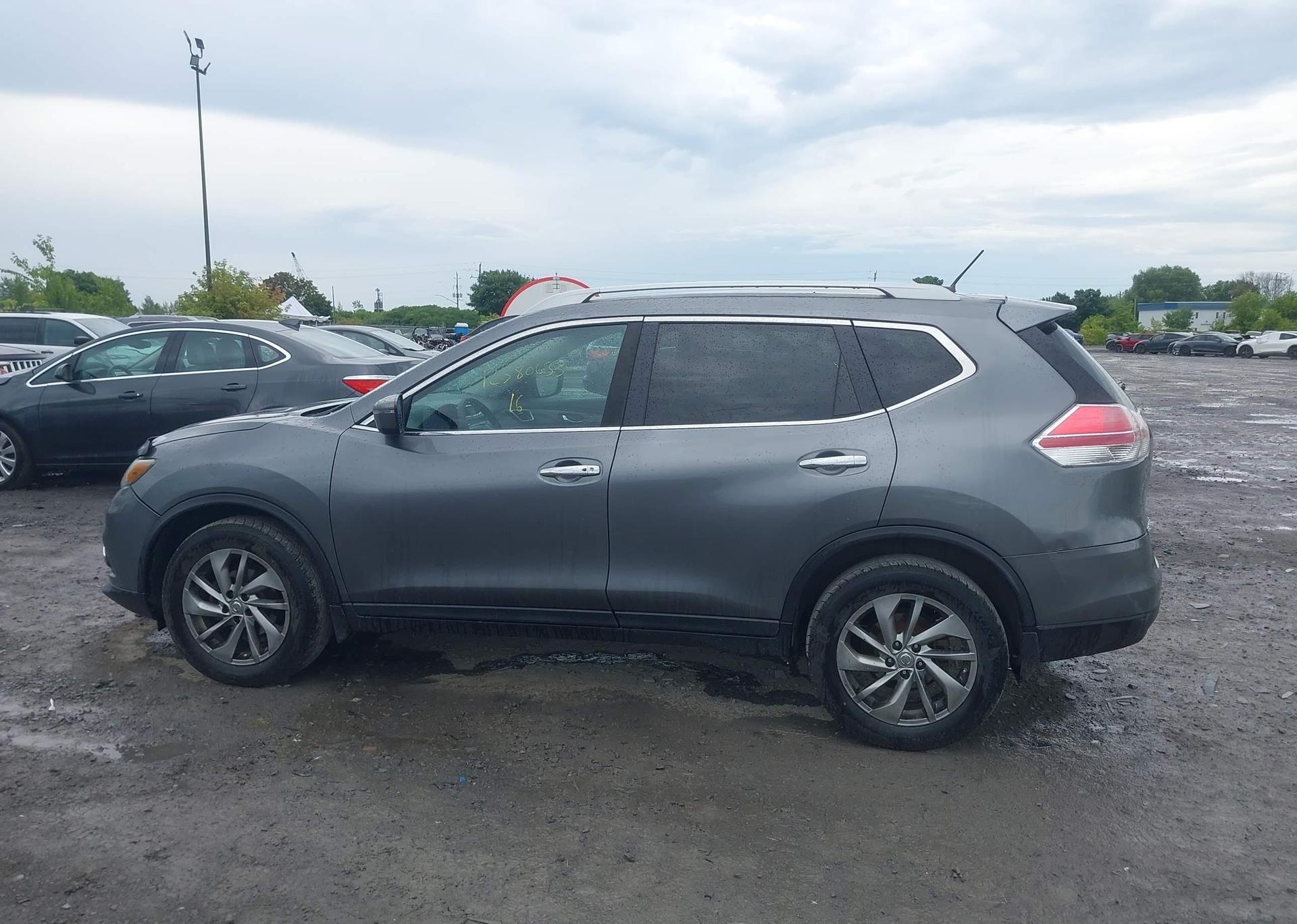 2016 NISSAN ROGUE S