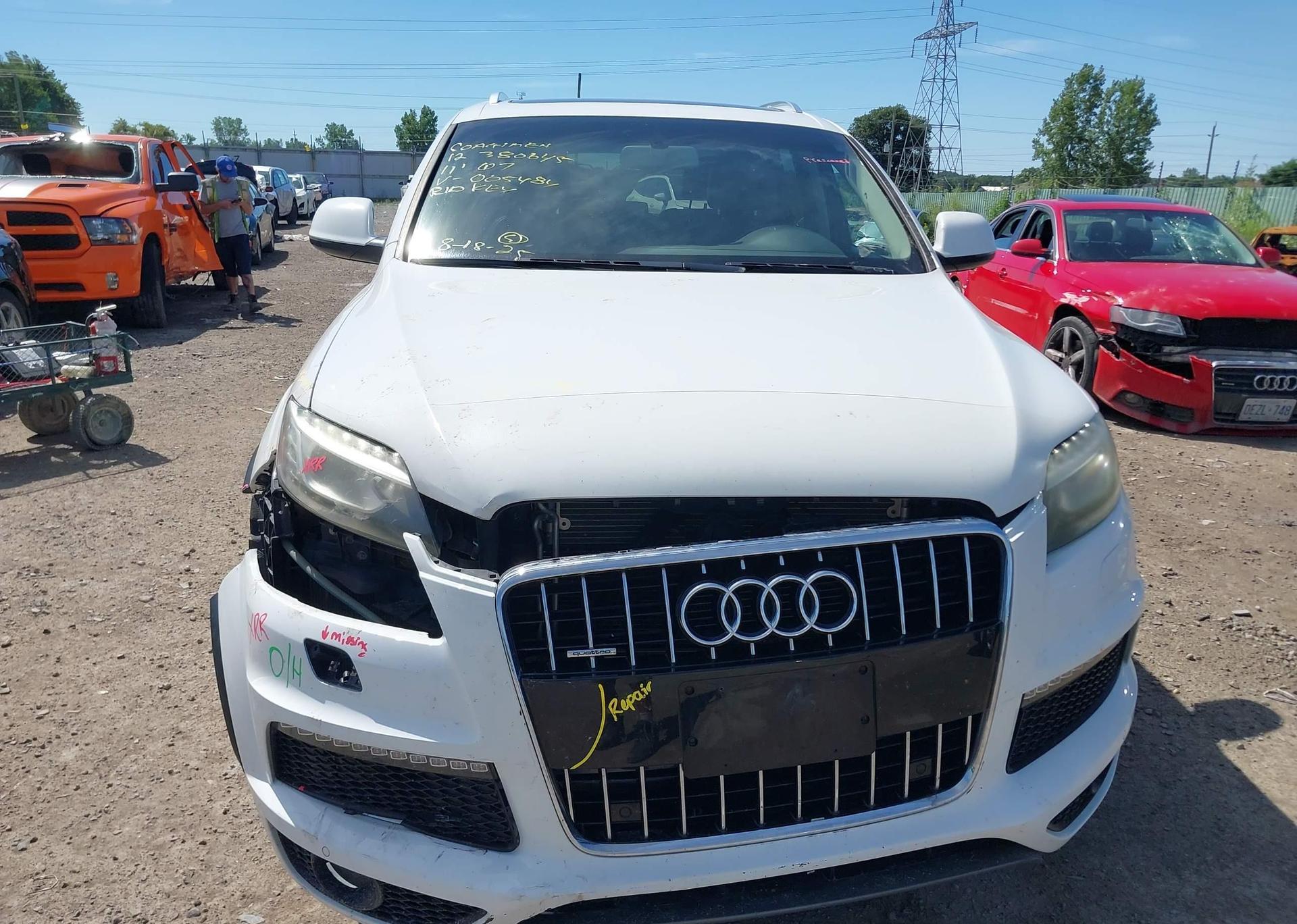 2011 AUDI Q7 3.0 SPORT