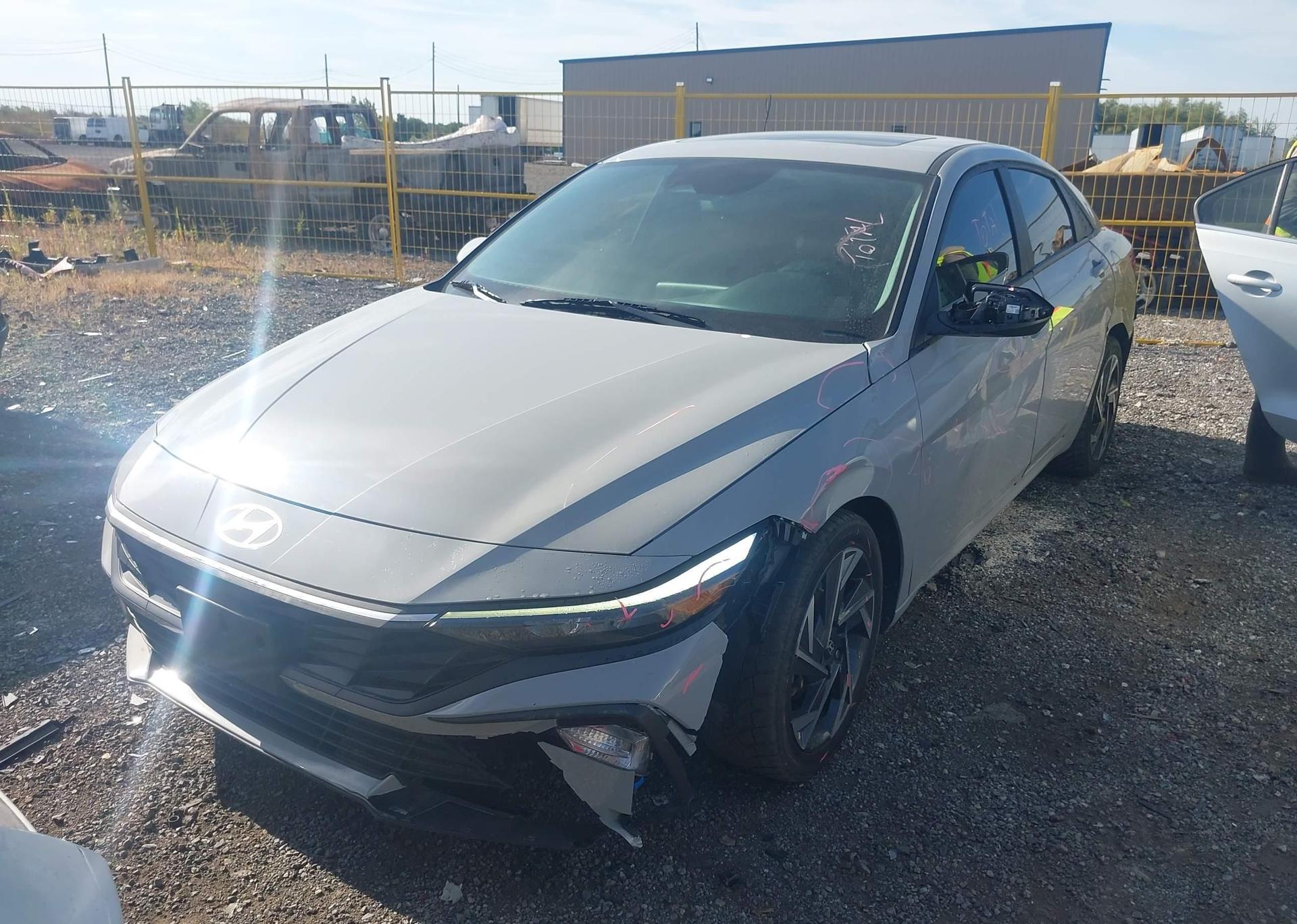 2024 HYUNDAI ELANTRA SEL