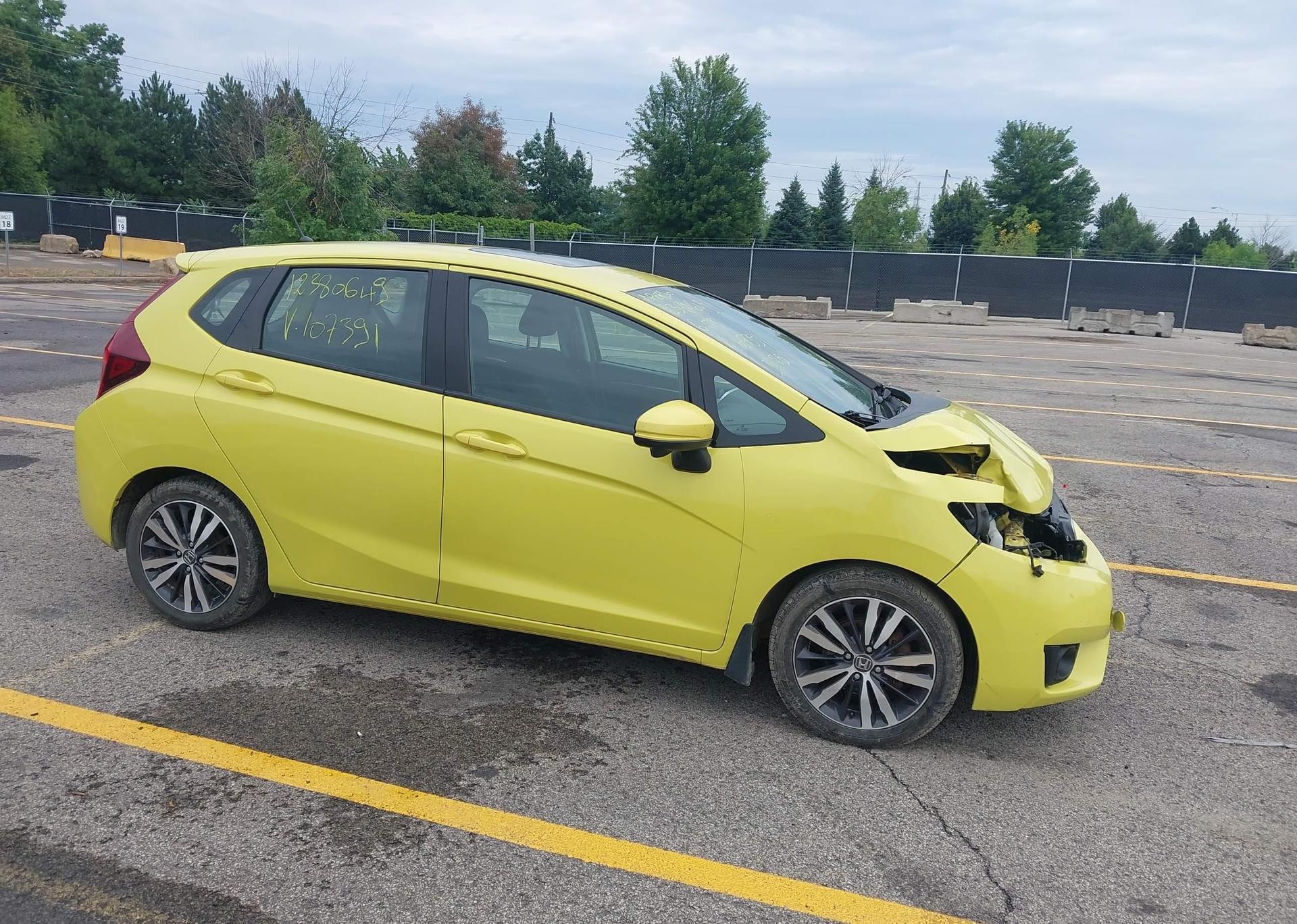 2016 HONDA FIT EX