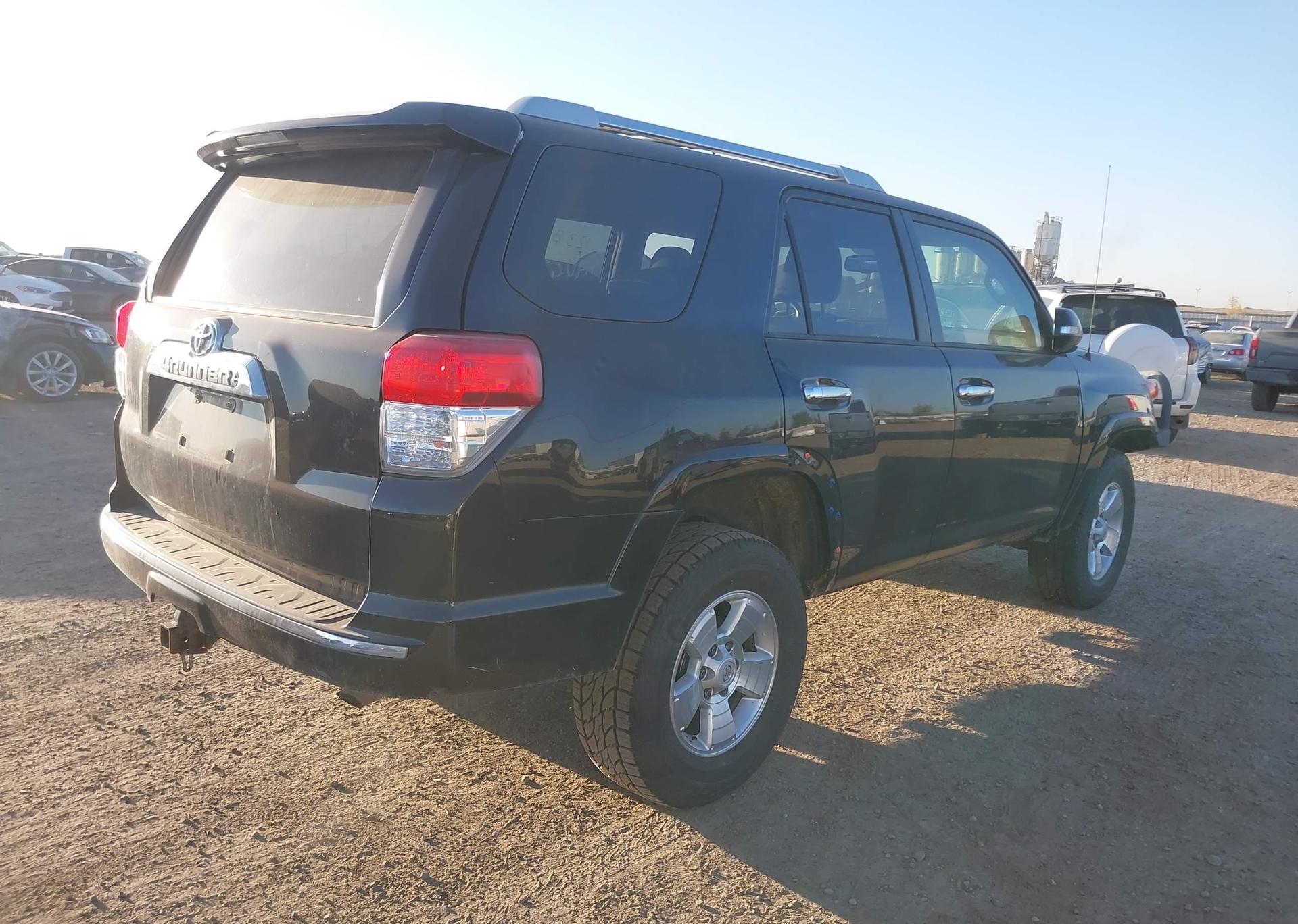2013 TOYOTA 4RUNNER SR5 V6