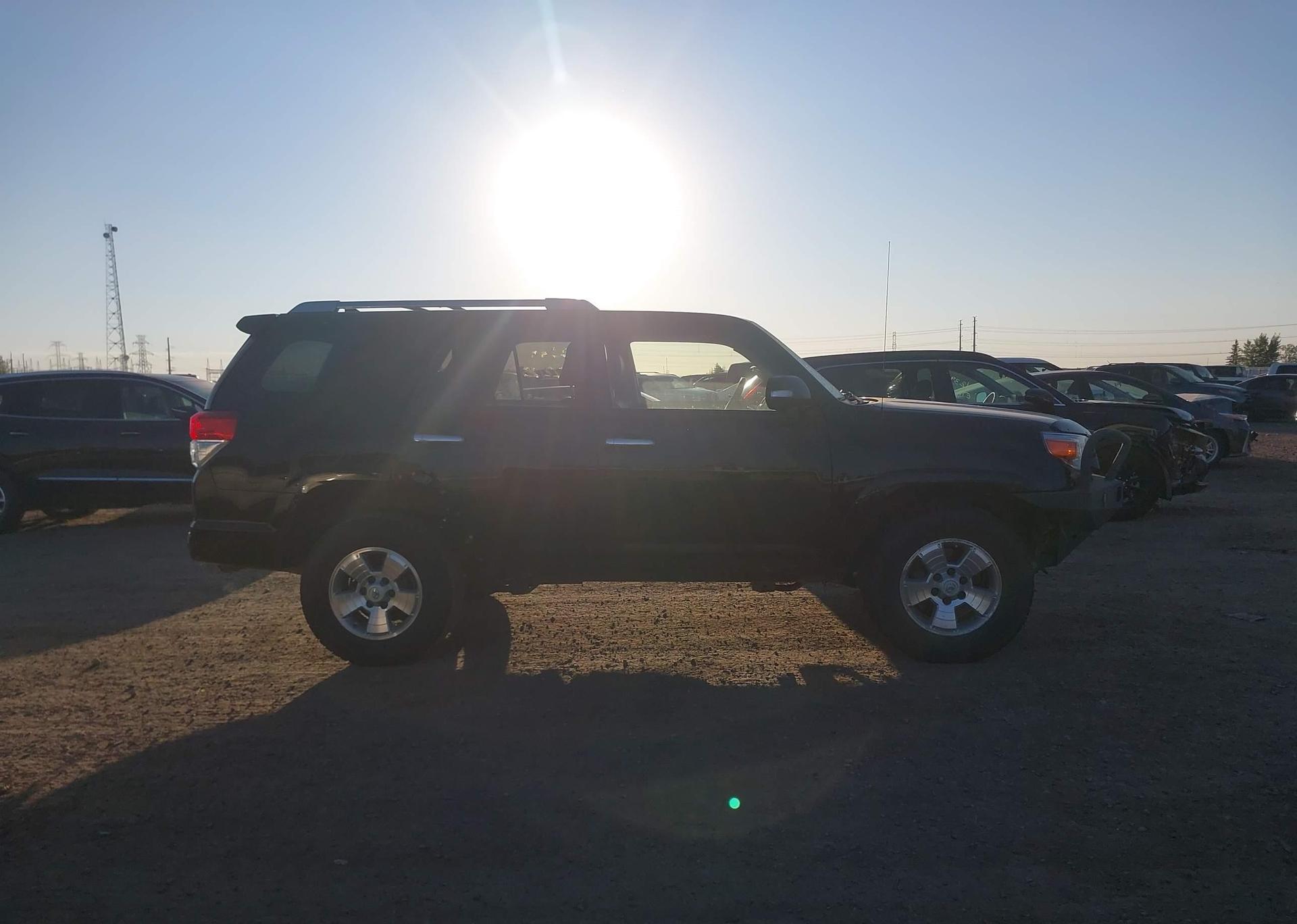 2013 TOYOTA 4RUNNER SR5 V6