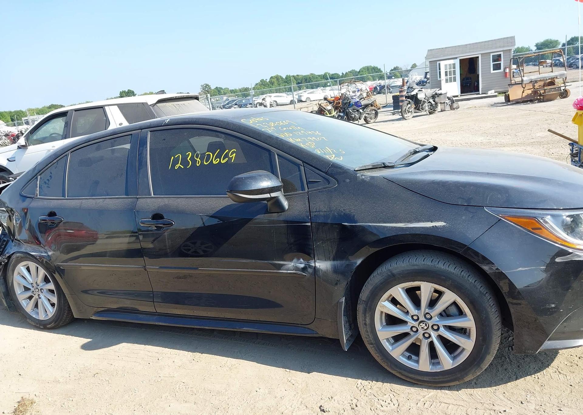 2024 TOYOTA COROLLA LE