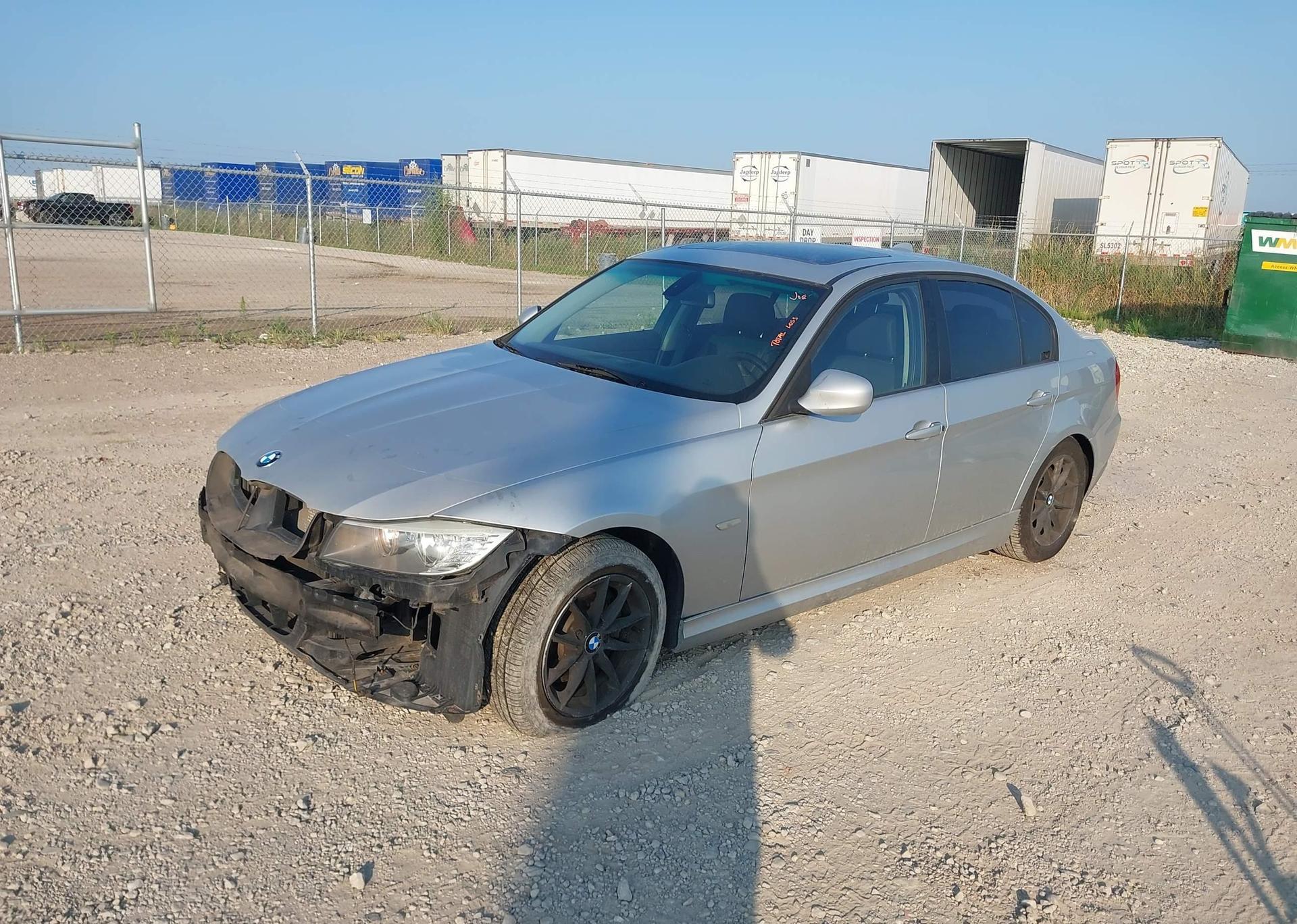 2011 BMW 323 I
