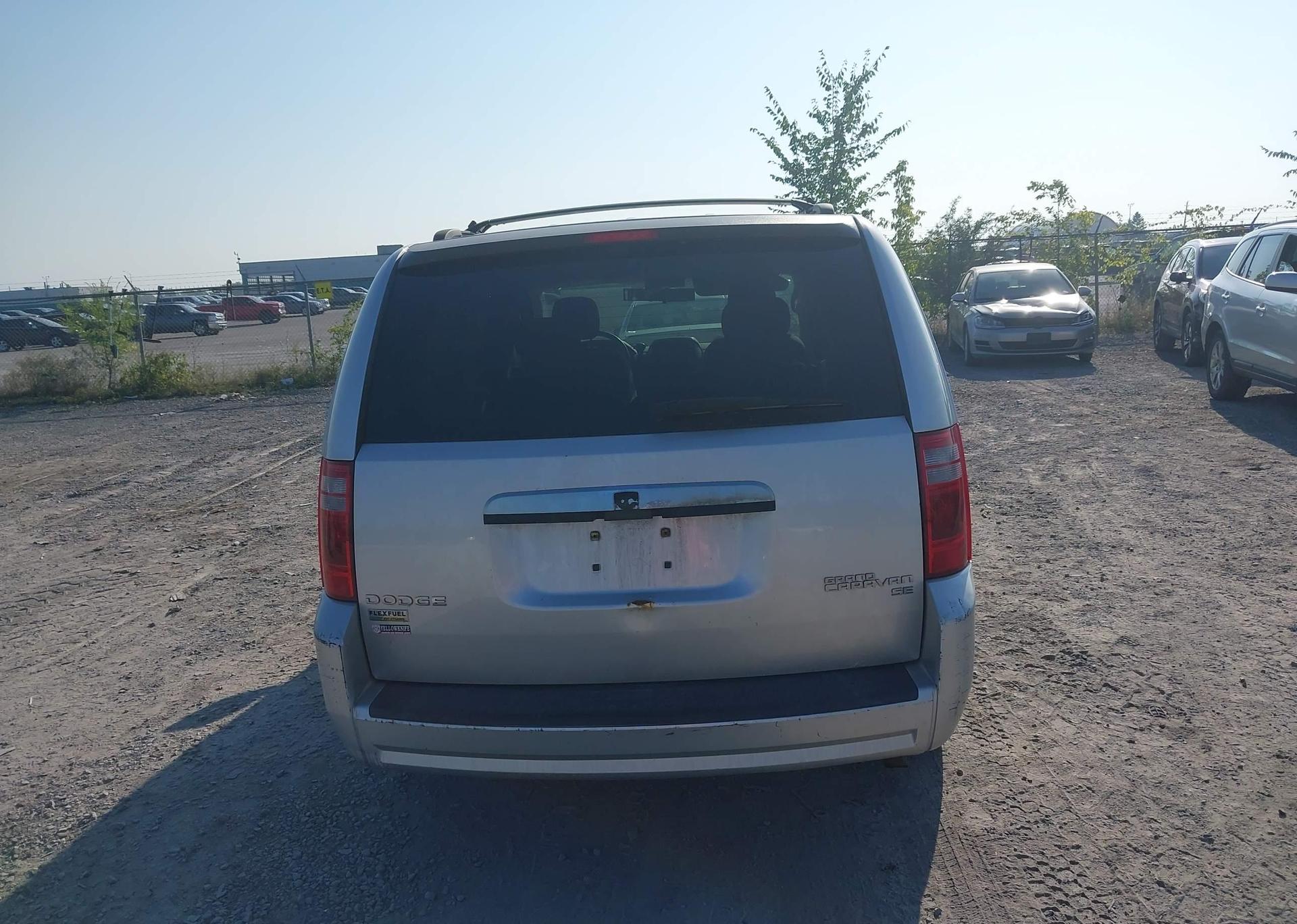2009 DODGE GRAND CARAVAN SE