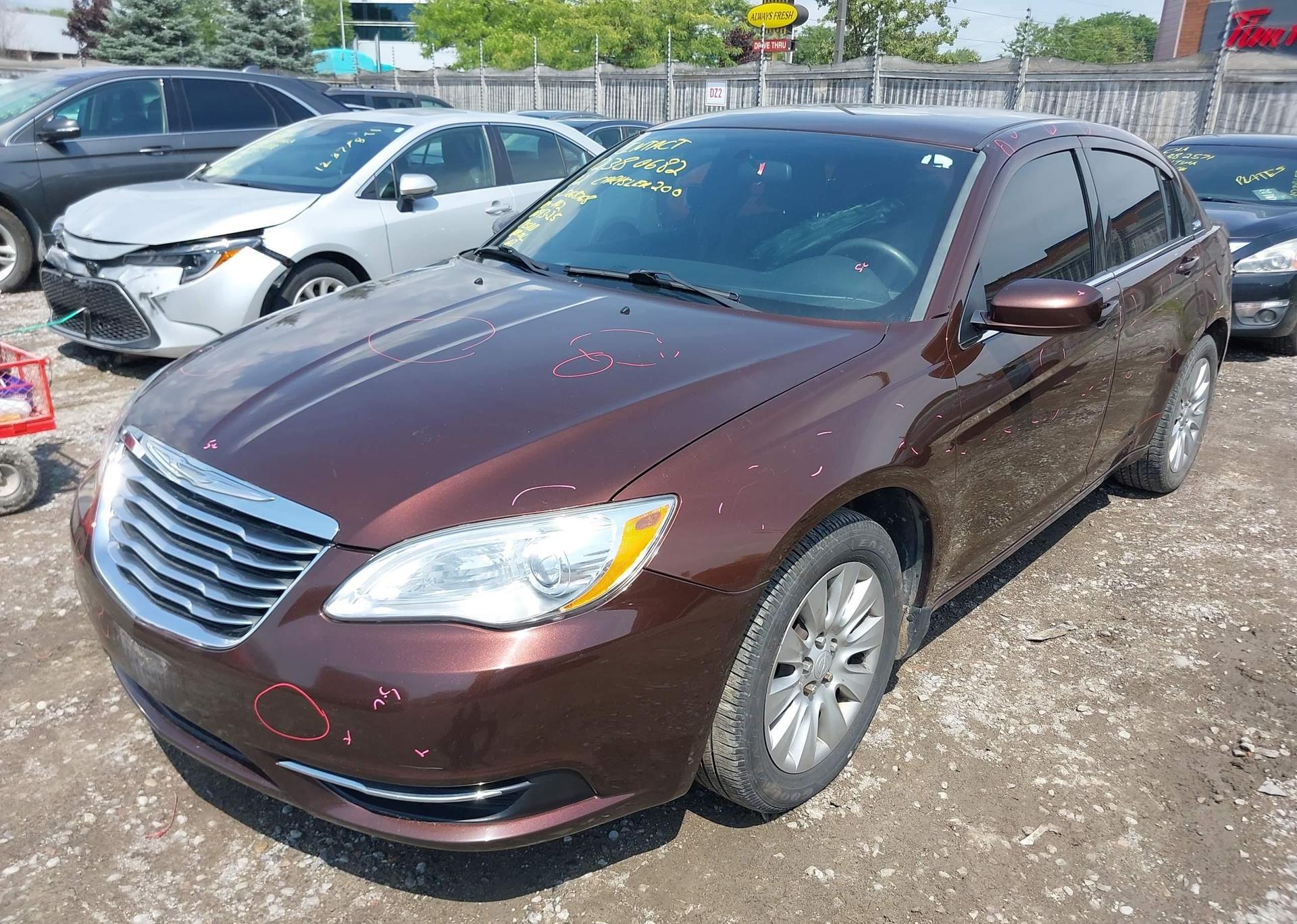 2012 CHRYSLER 200 LX