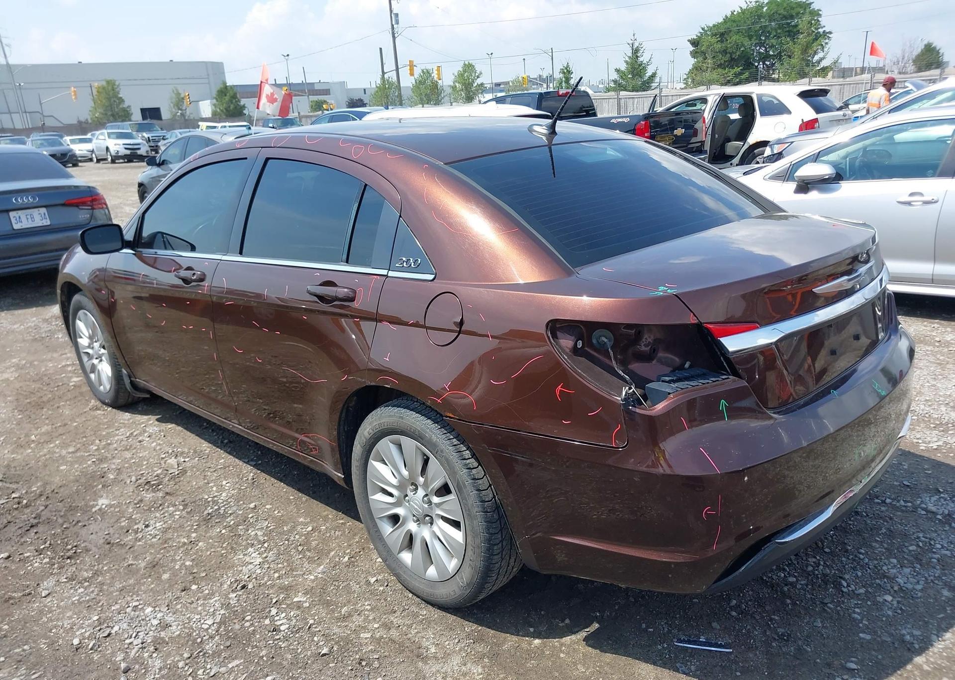 2012 CHRYSLER 200 LX