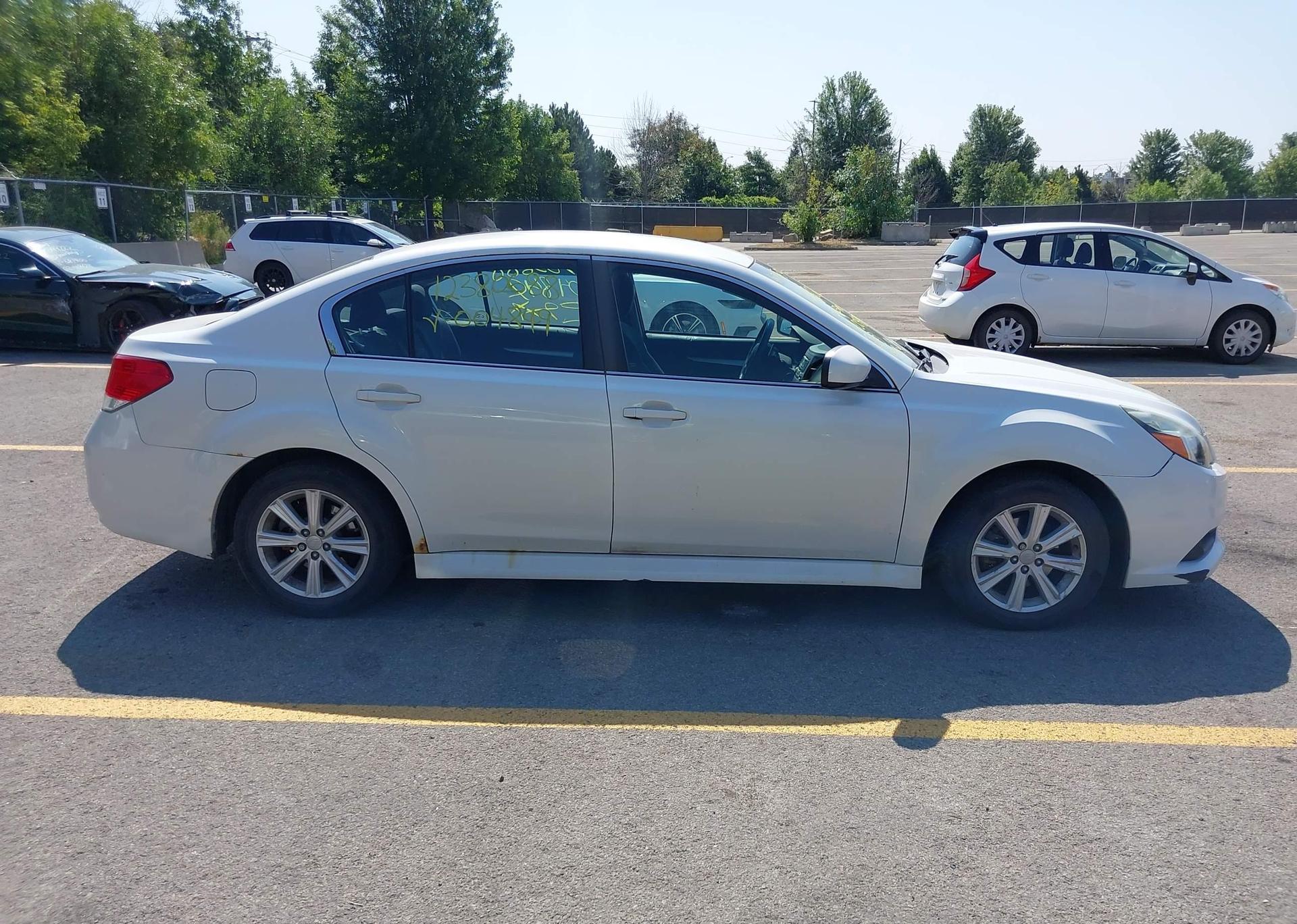 2013 SUBARU LEGACY 2.5I PREMIUM