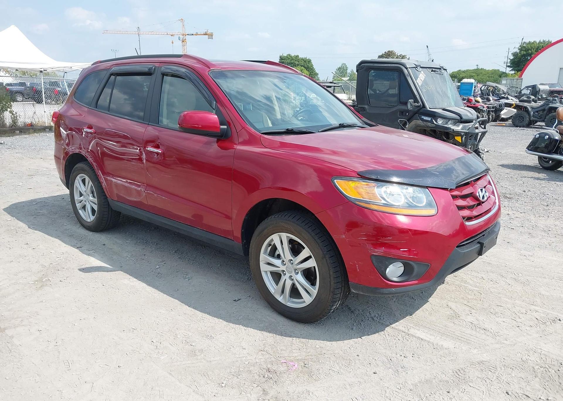 2011 HYUNDAI SANTA FE SE